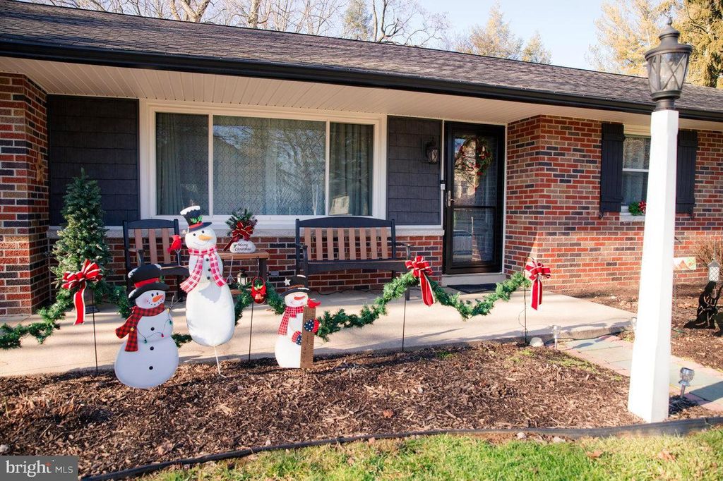 Photo of 8 S Church Street SW, Ephrata, PA 17522 (MLS # PALA2044976)