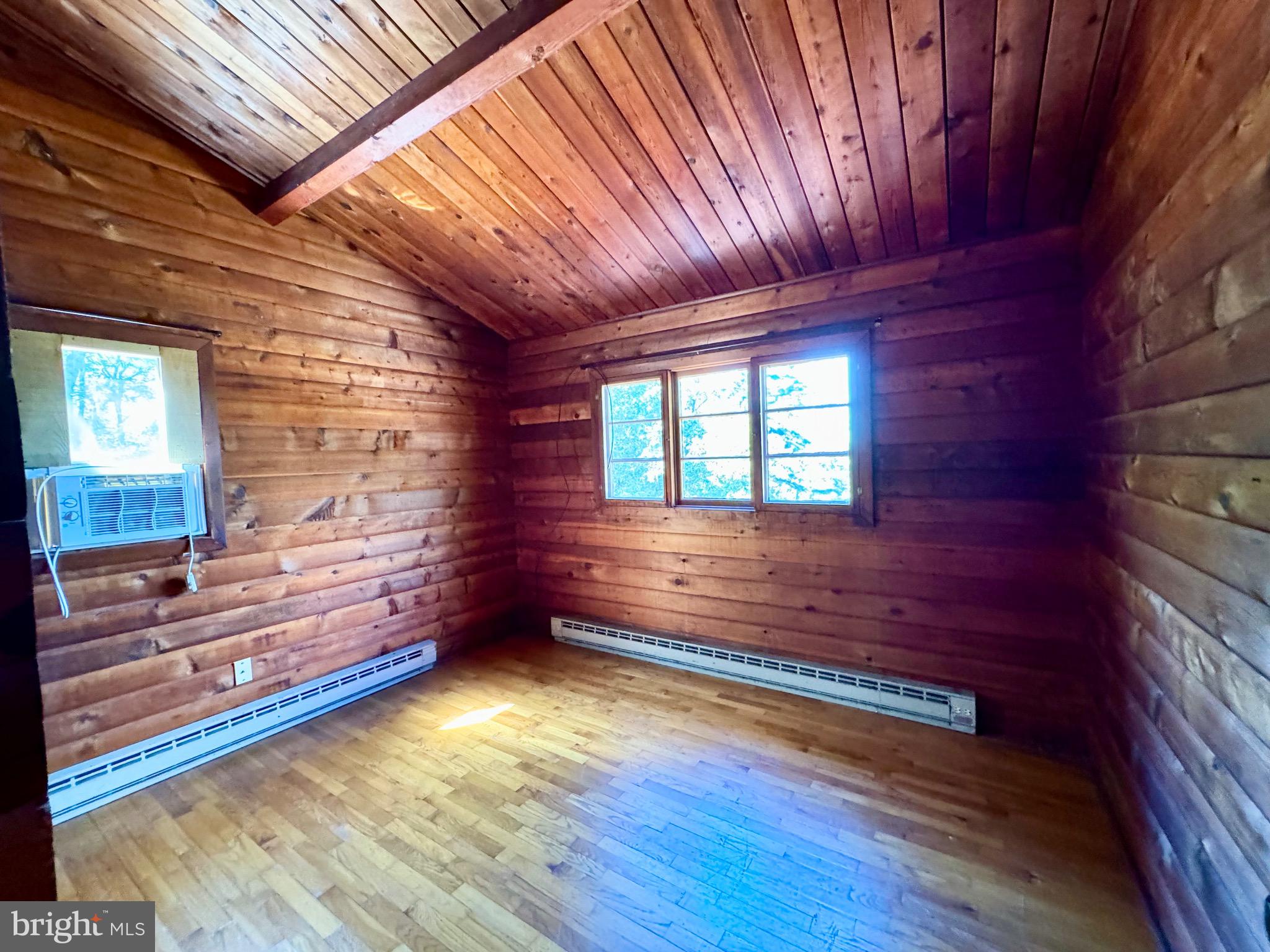 SHANNONDALE - Residential