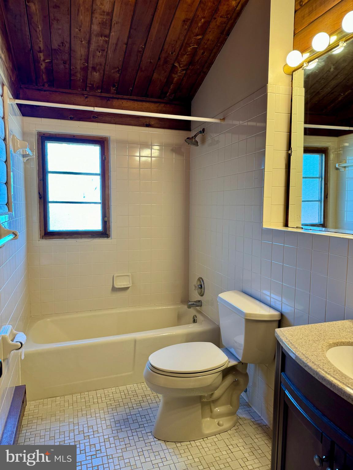 SHANNONDALE - Residential