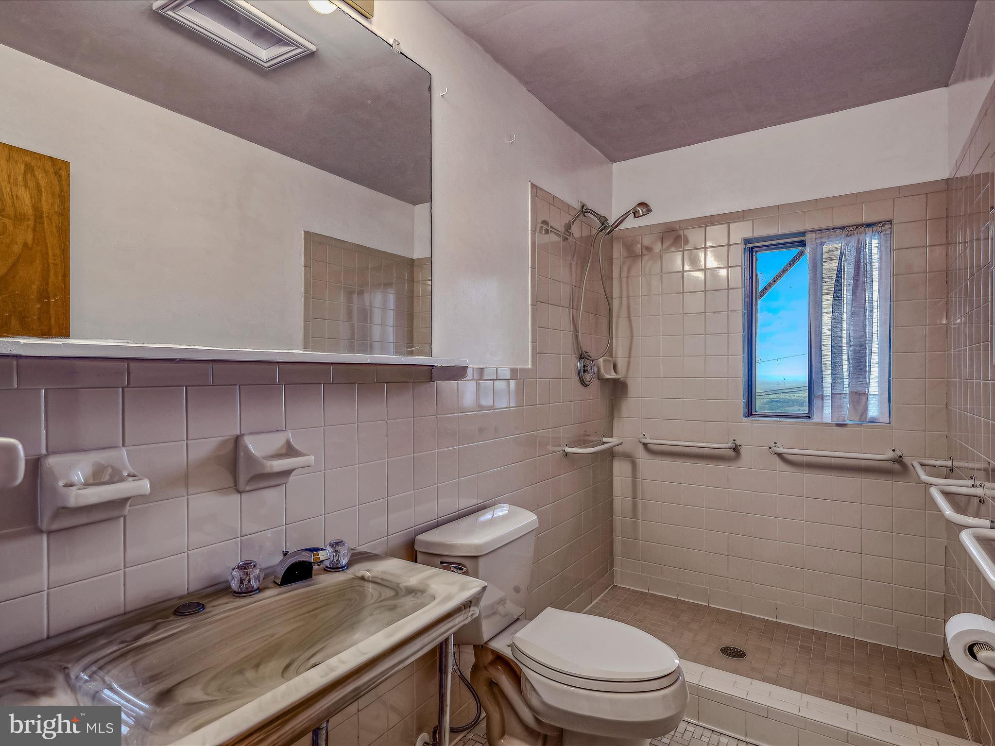 SHANNONDALE - Residential