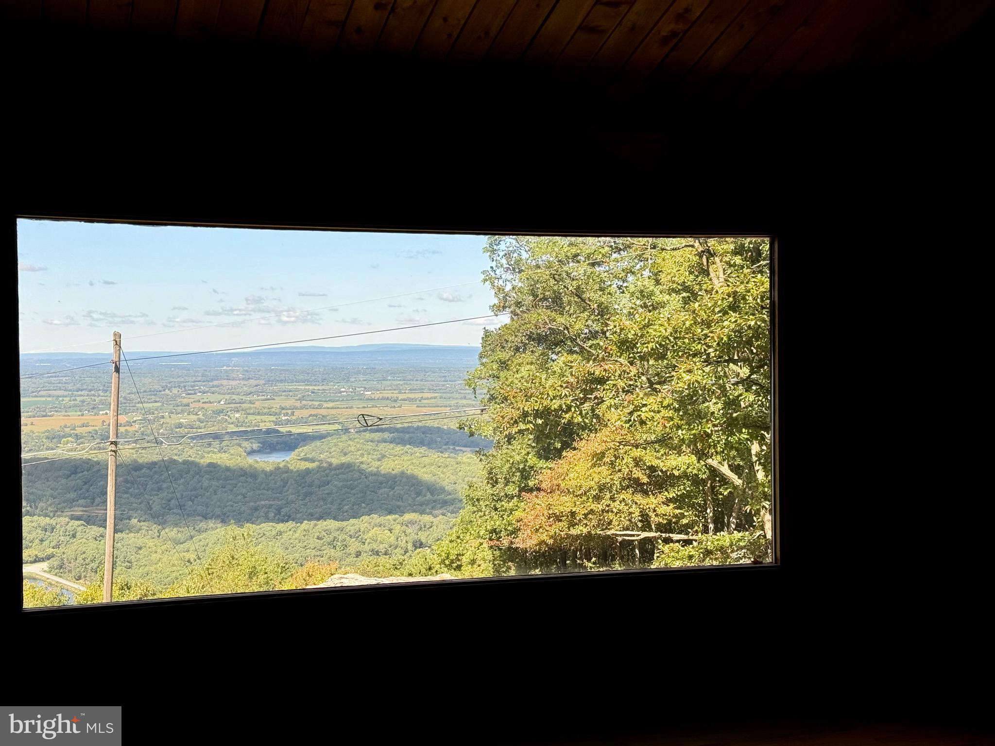 SHANNONDALE - Residential