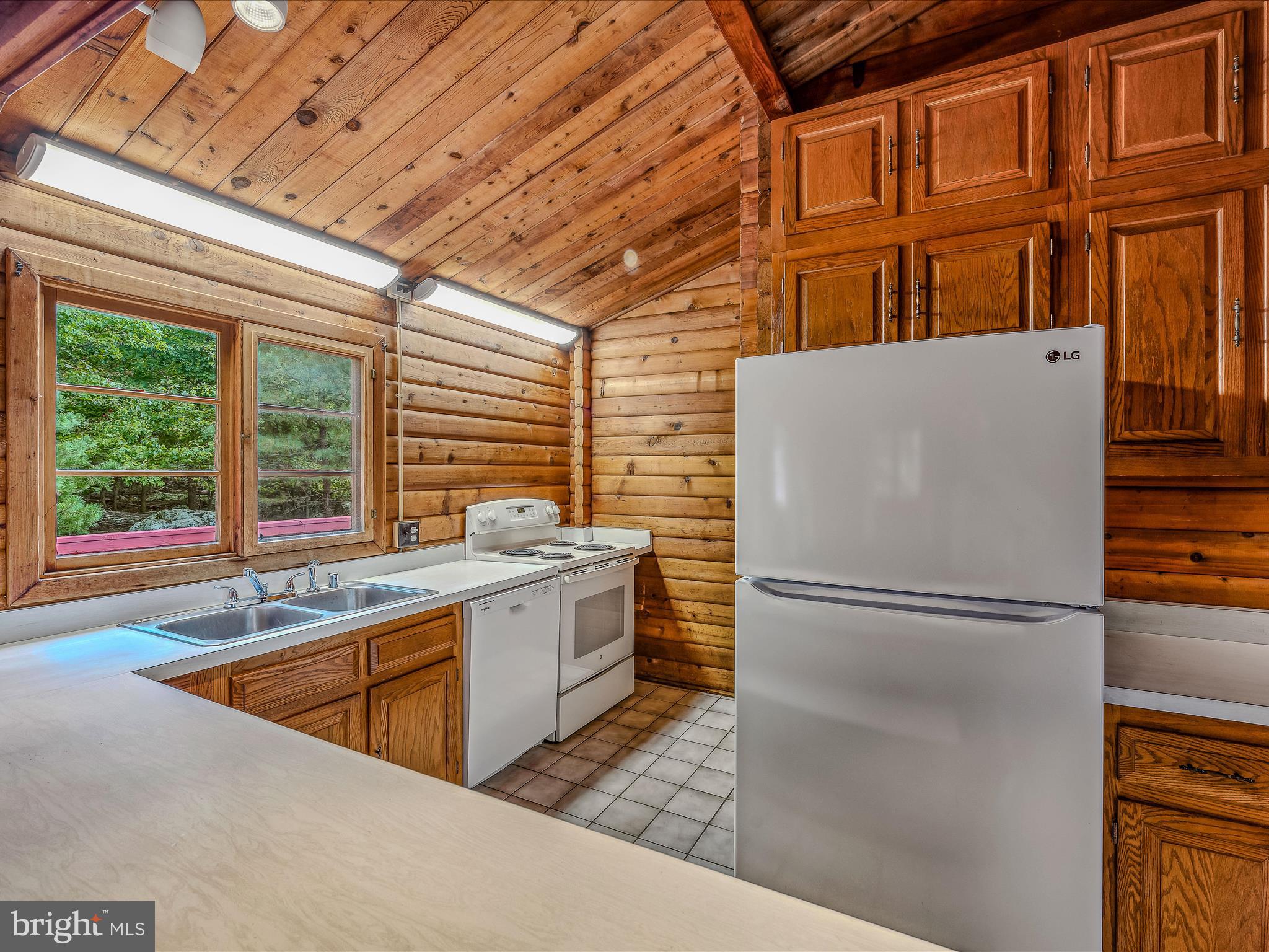 SHANNONDALE - Residential