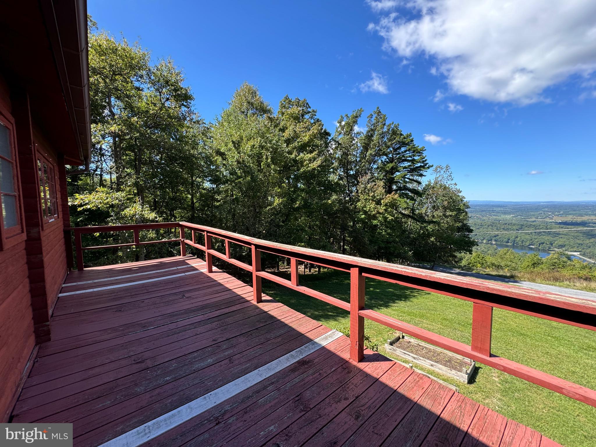 SHANNONDALE - Residential