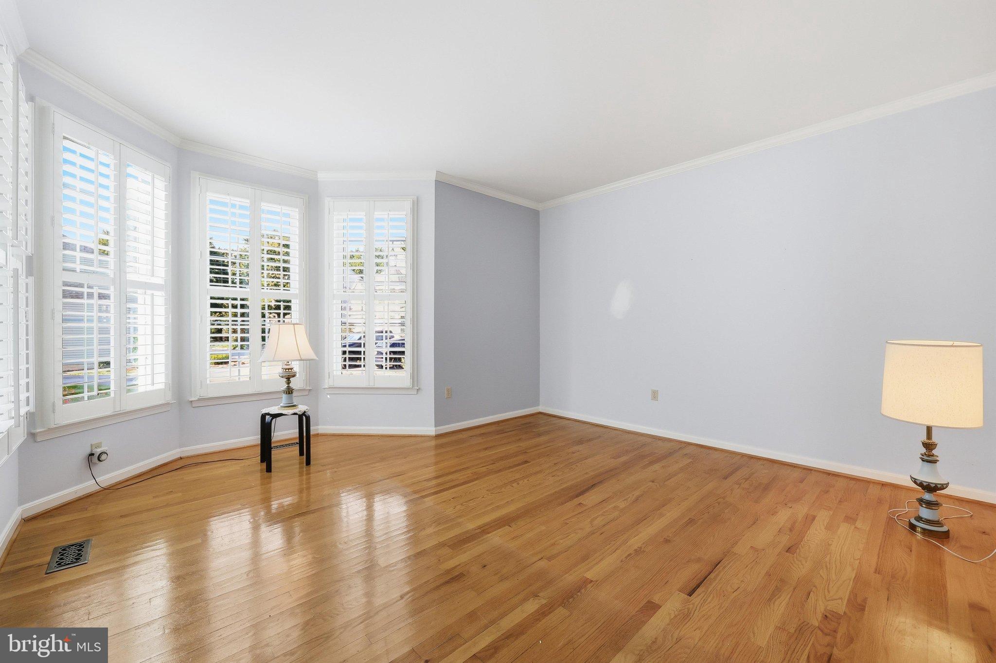 2550 BEAR DEN ROAD