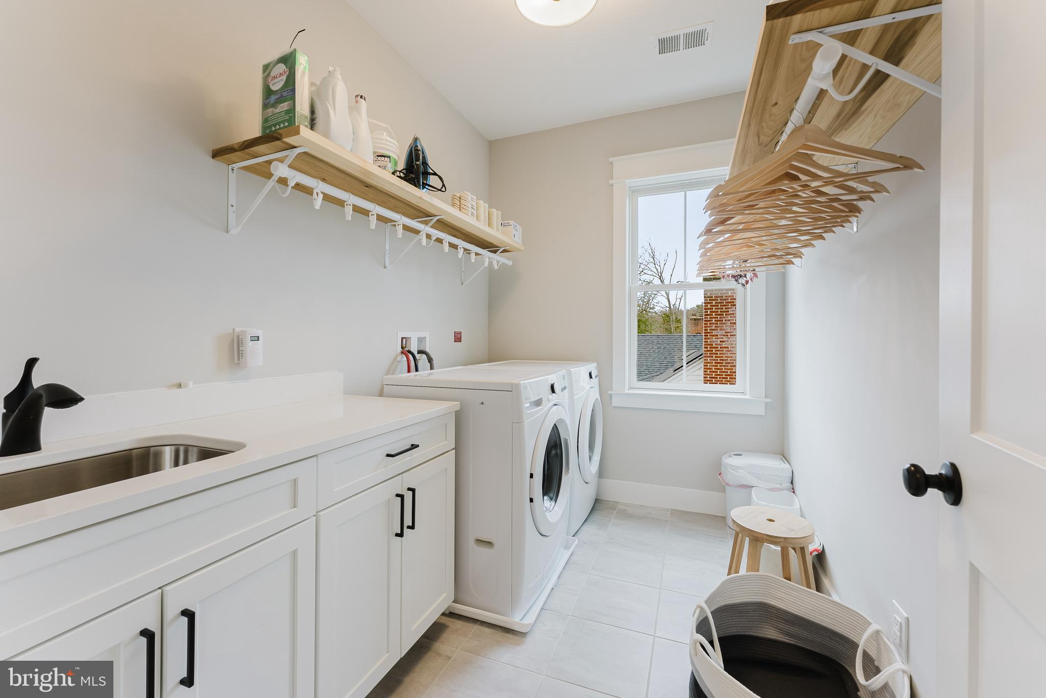 KENT GARDENS - Residential