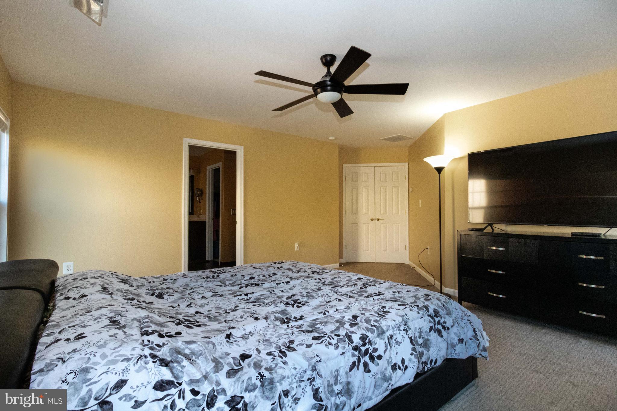 POTOMAC STATION - Residential