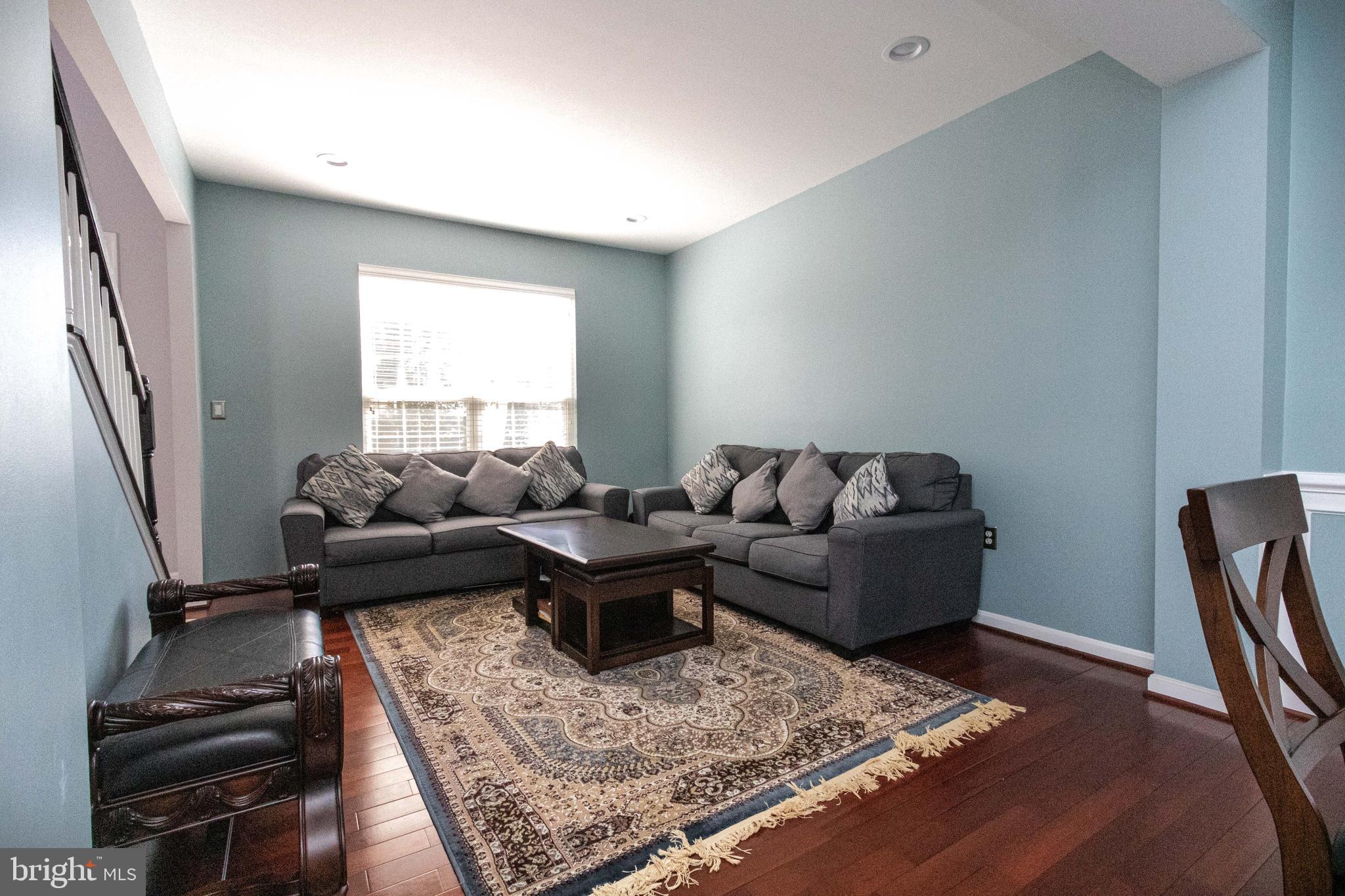 POTOMAC STATION - Residential