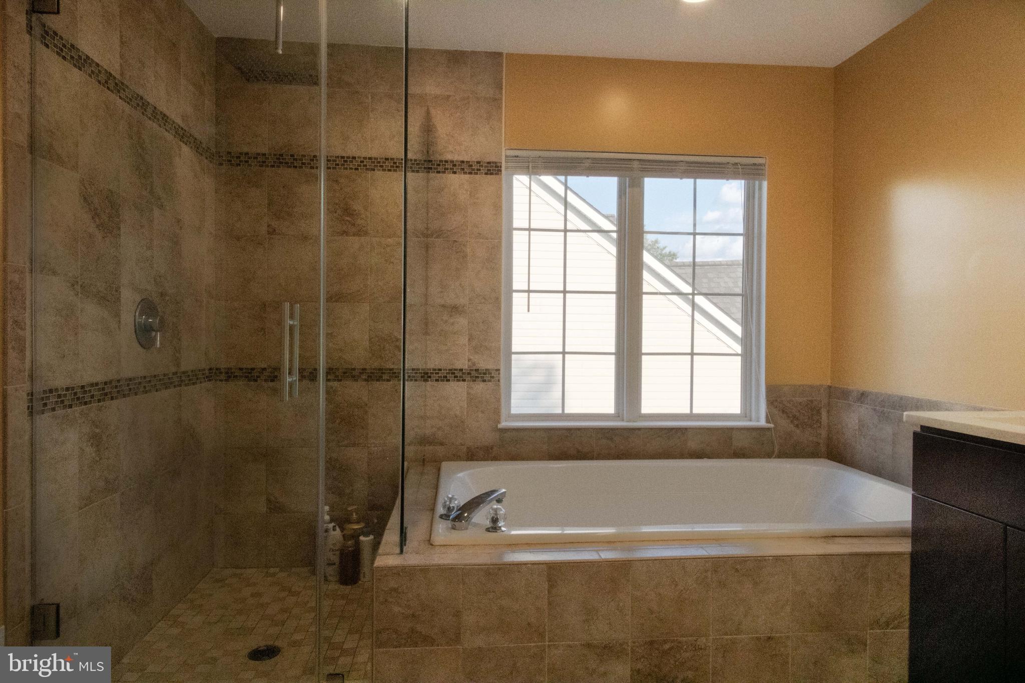 POTOMAC STATION - Residential