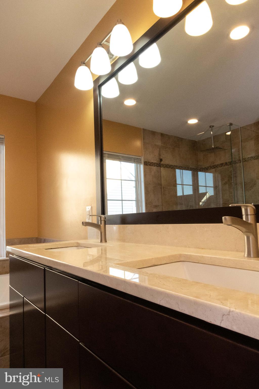 POTOMAC STATION - Residential