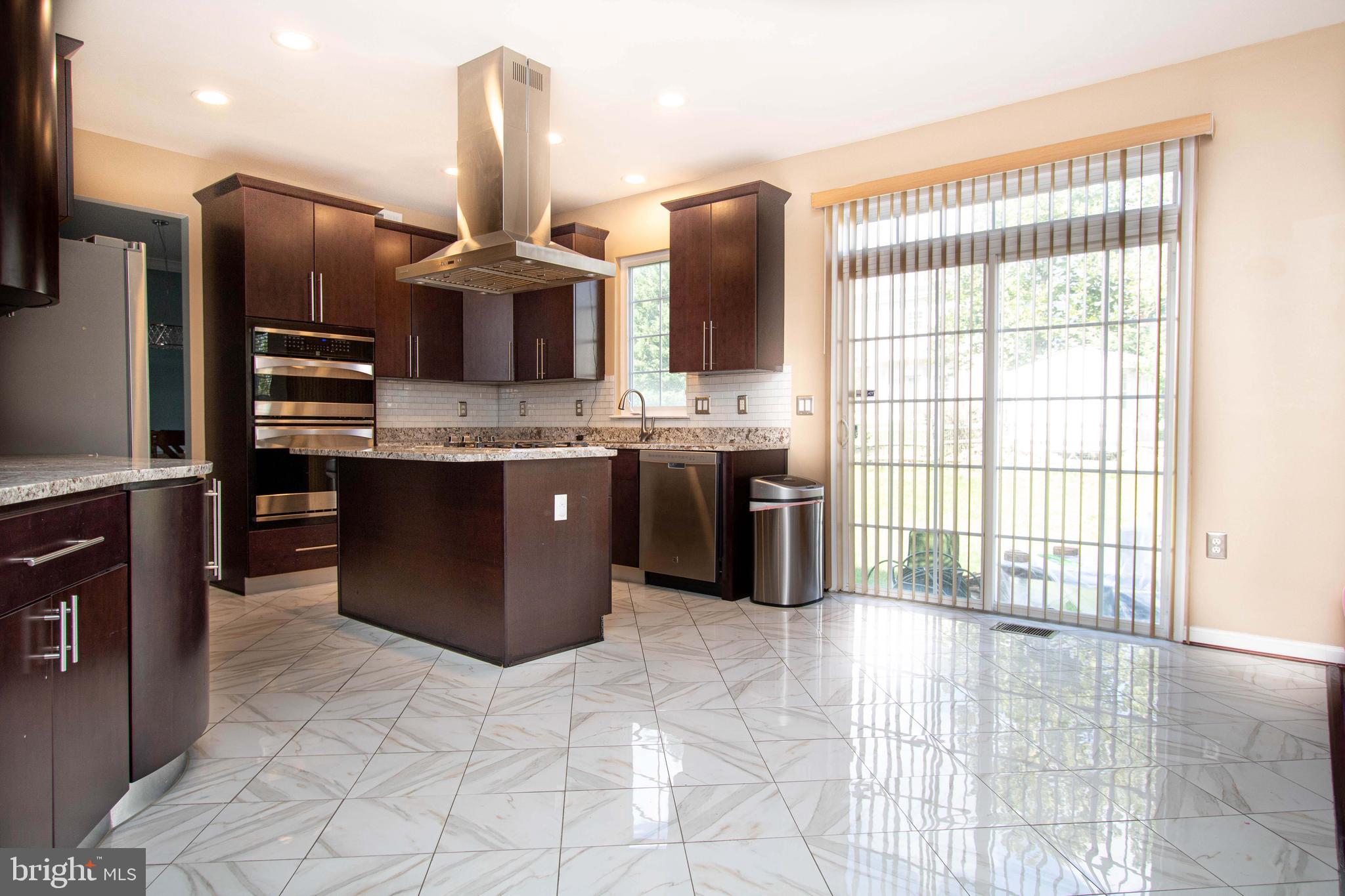 POTOMAC STATION - Residential