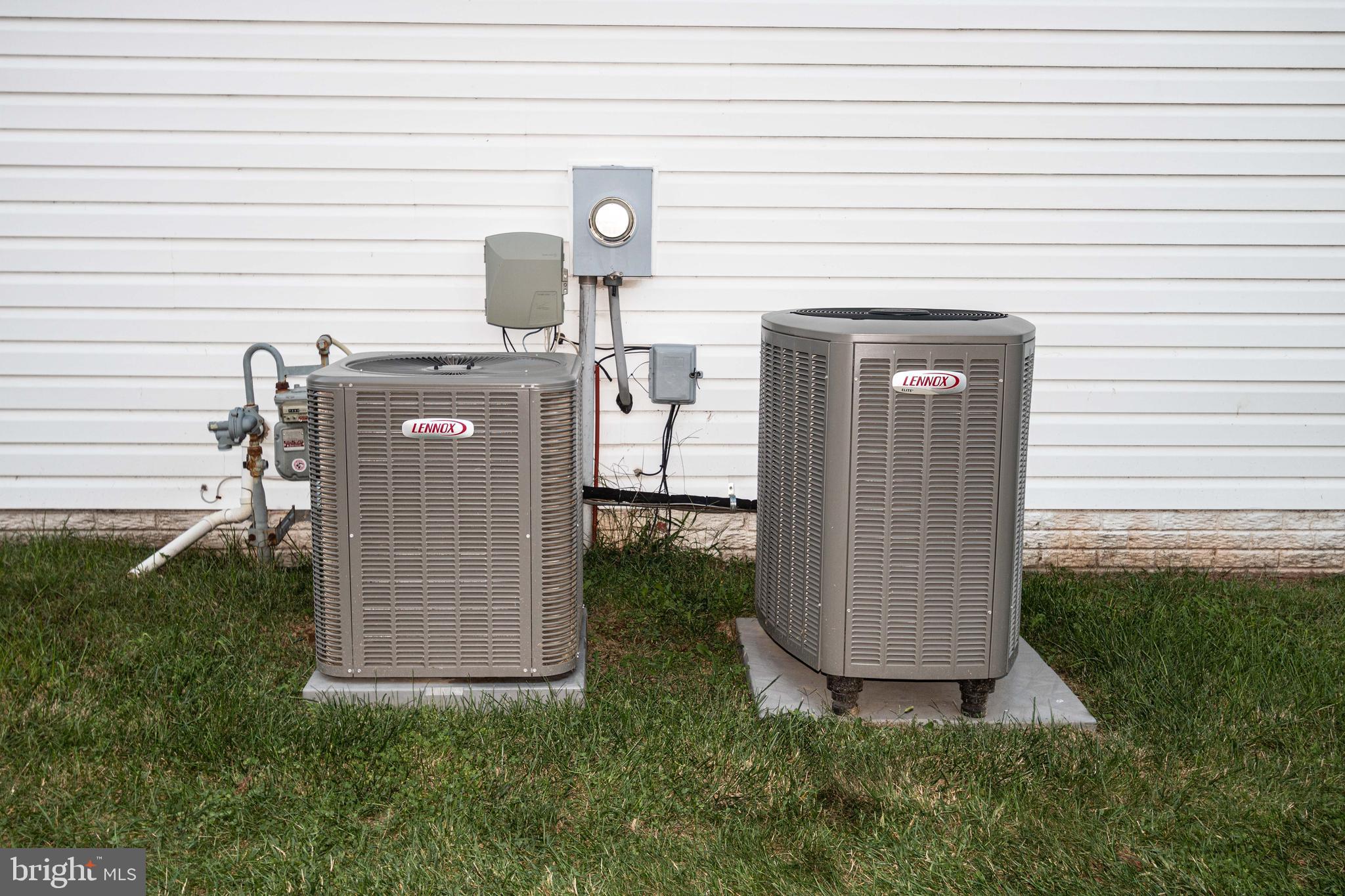 POTOMAC STATION - Residential