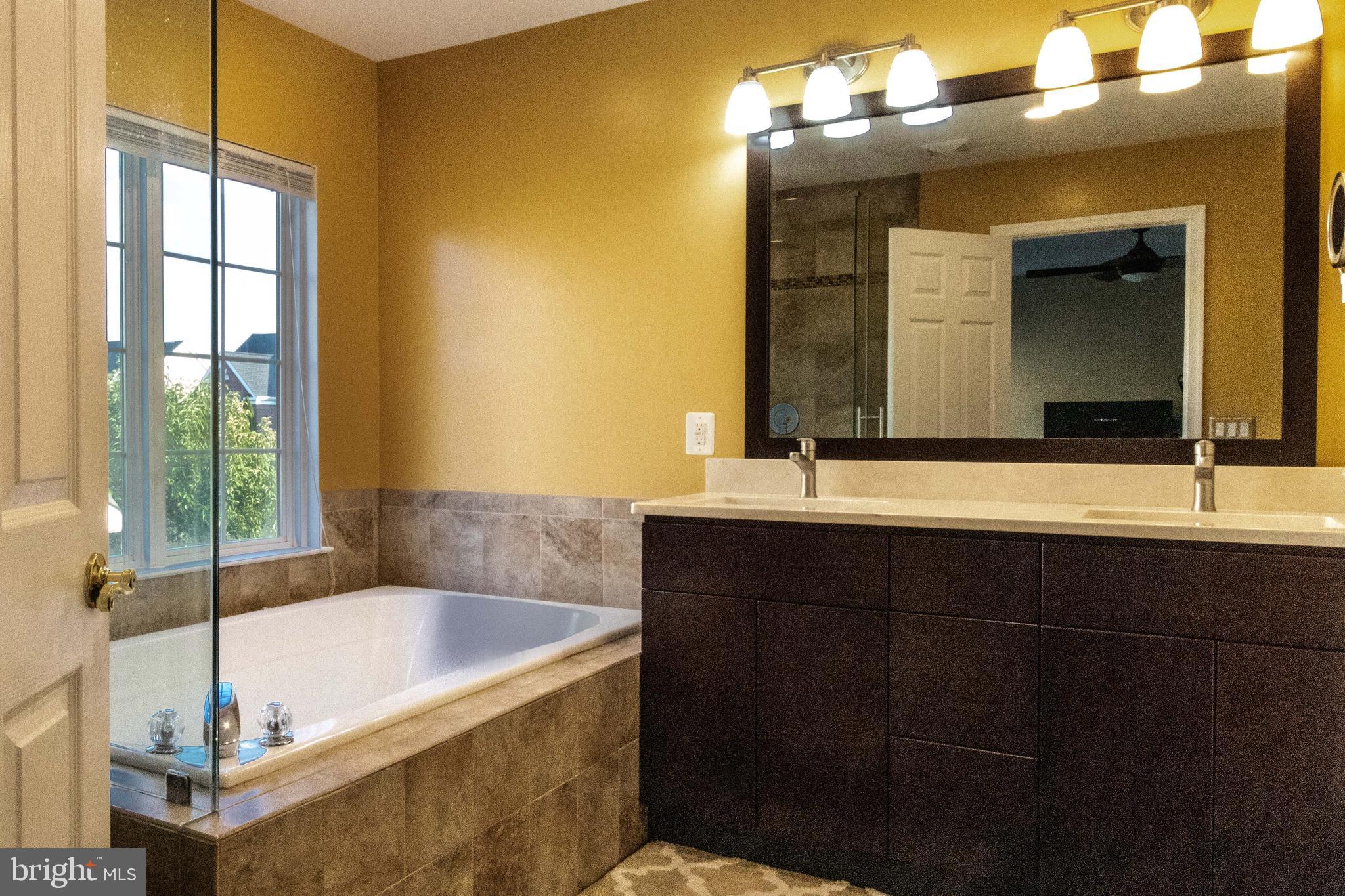 POTOMAC STATION - Residential