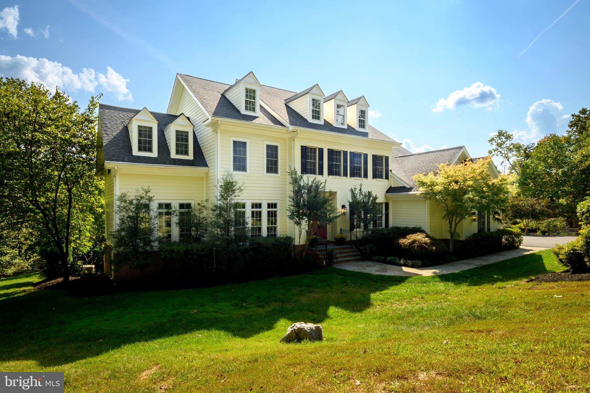 HIGHLAND OAKS - Residential