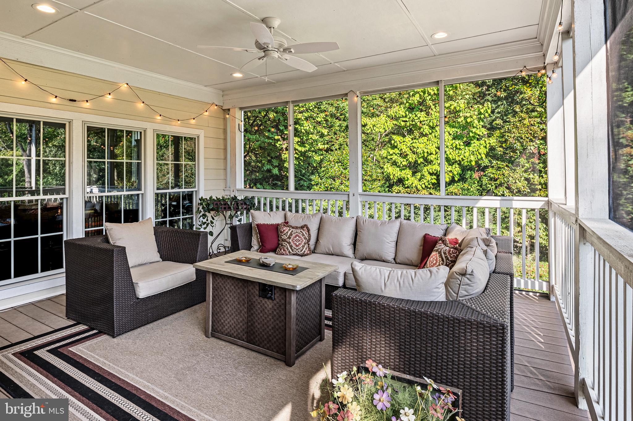 HIGHLAND OAKS - Residential