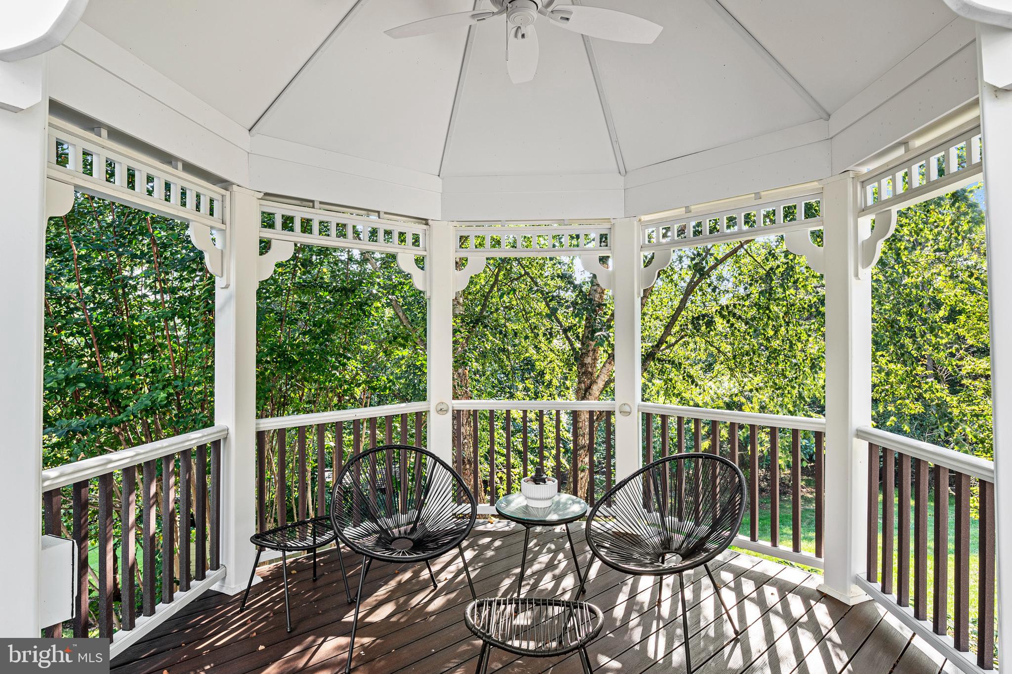 HIGHLAND OAKS - Residential