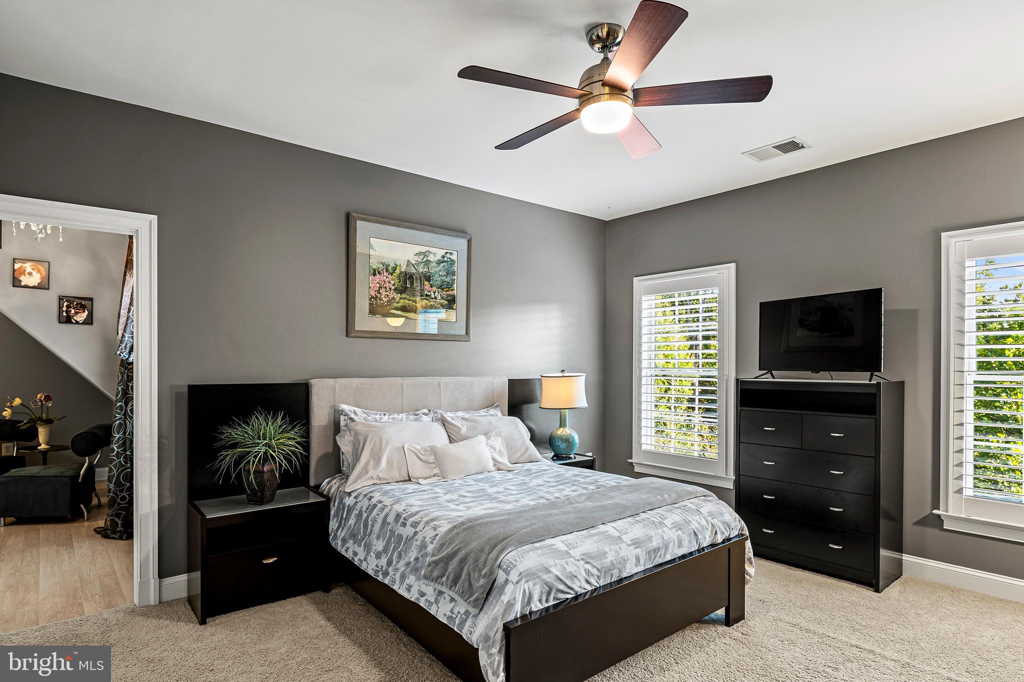 HIGHLAND OAKS - Residential