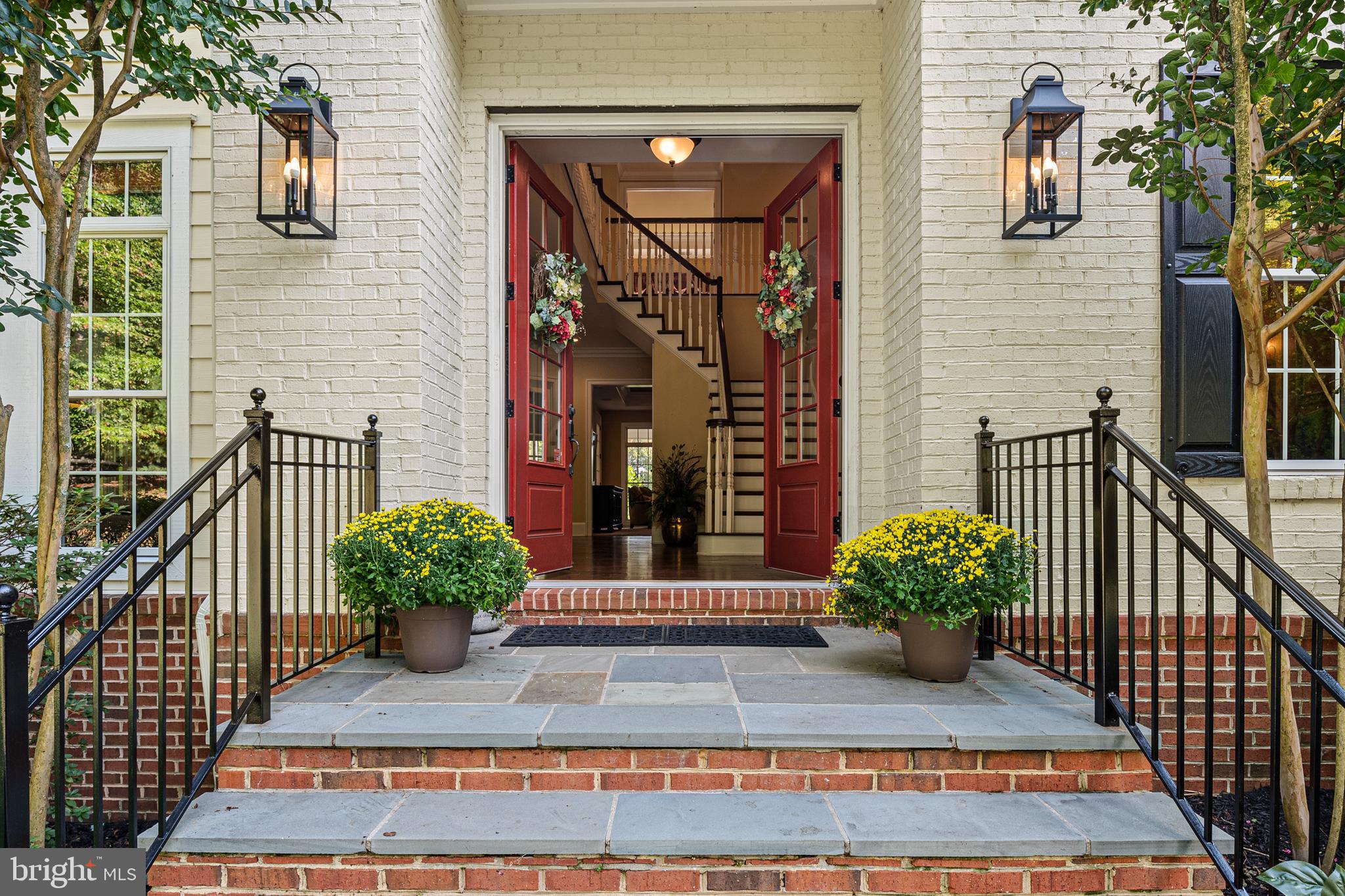 HIGHLAND OAKS - Residential