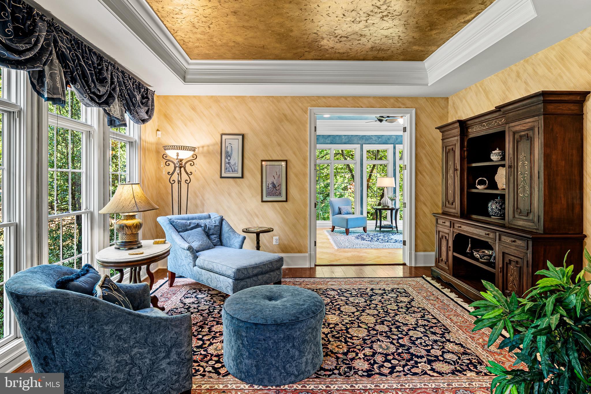 HIGHLAND OAKS - Residential