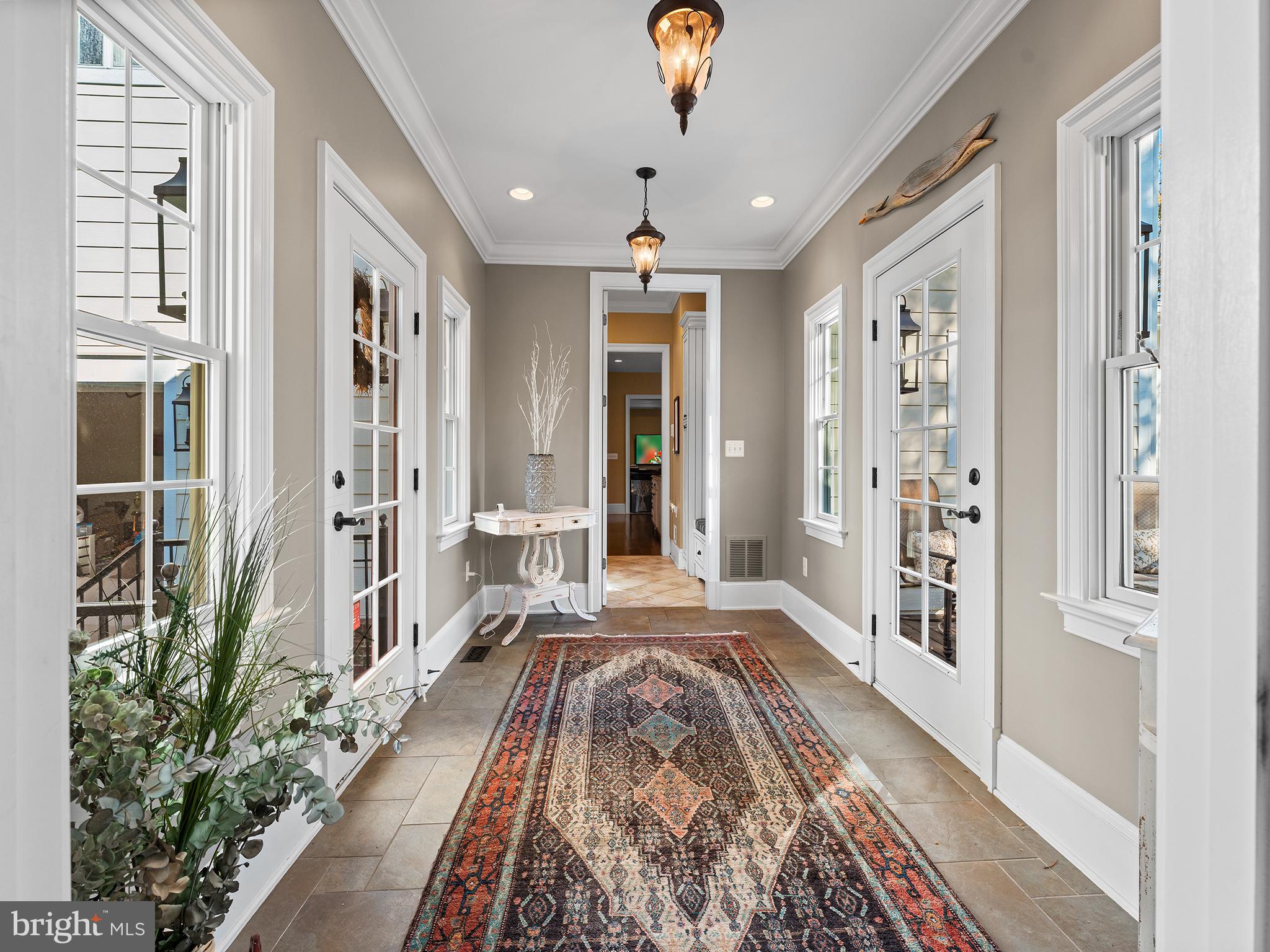 HIGHLAND OAKS - Residential