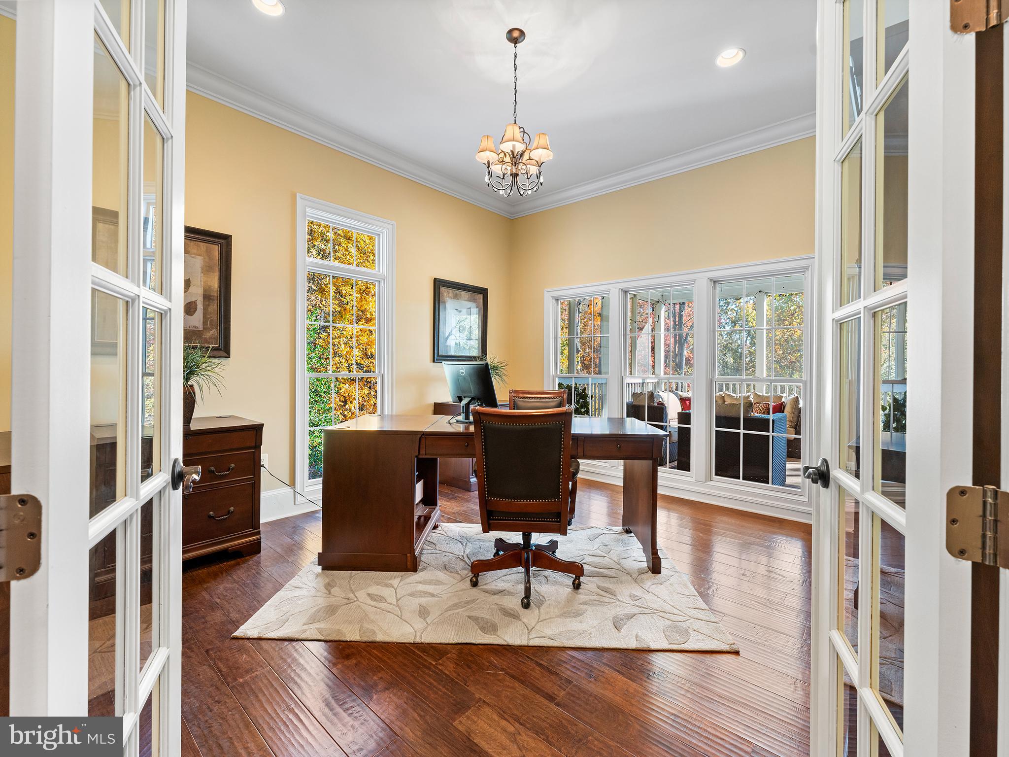 HIGHLAND OAKS - Residential