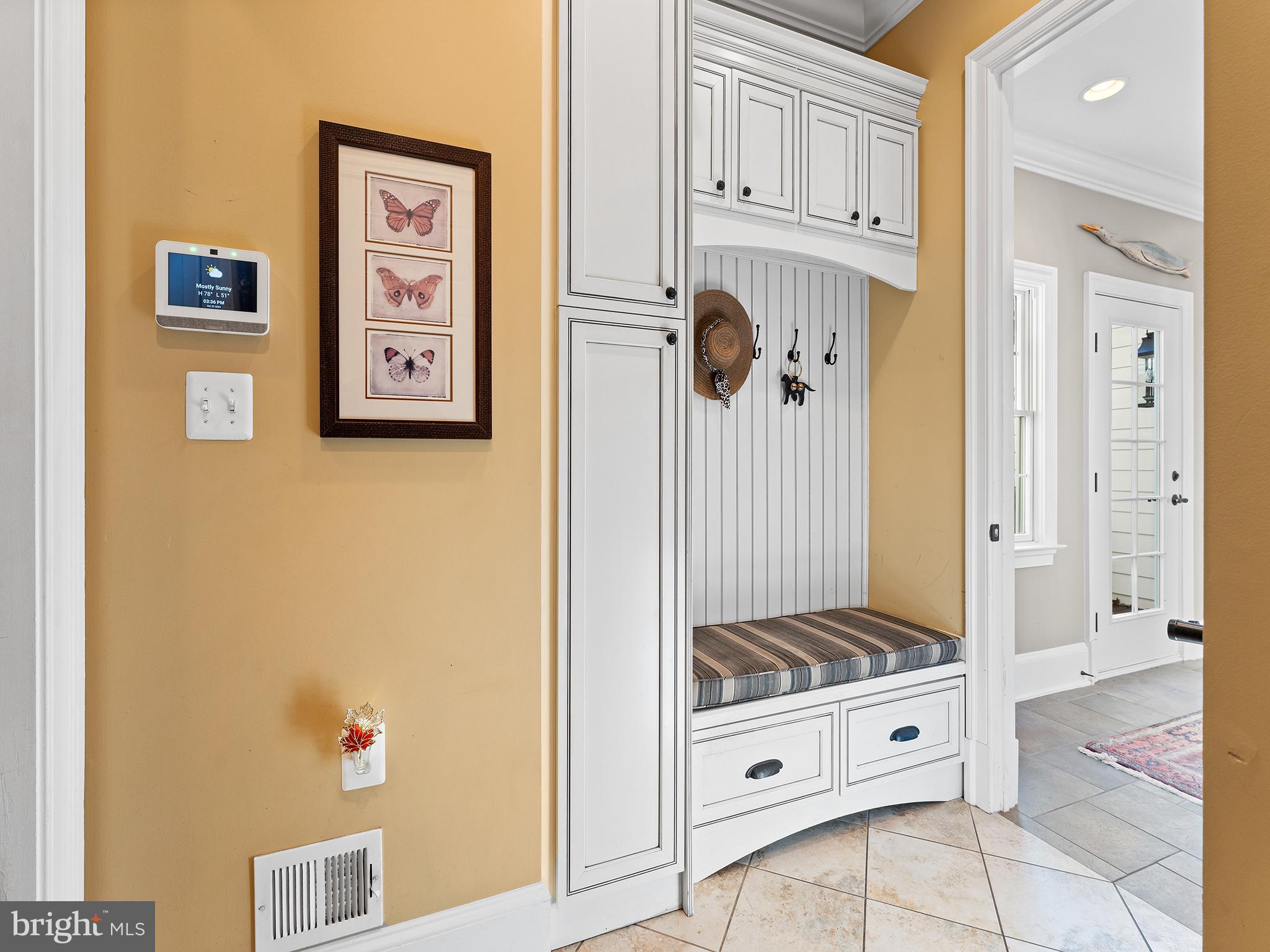 HIGHLAND OAKS - Residential