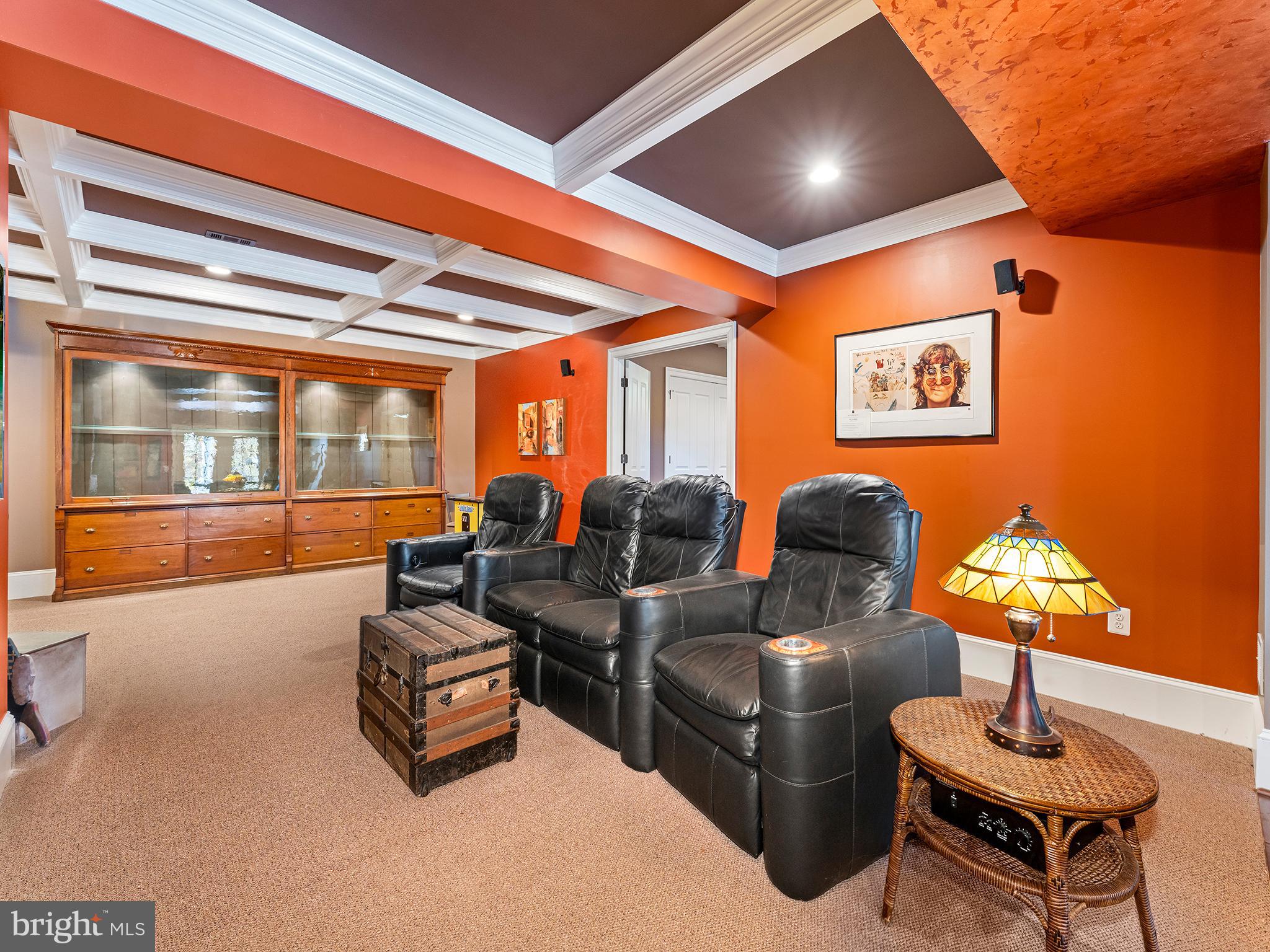 HIGHLAND OAKS - Residential