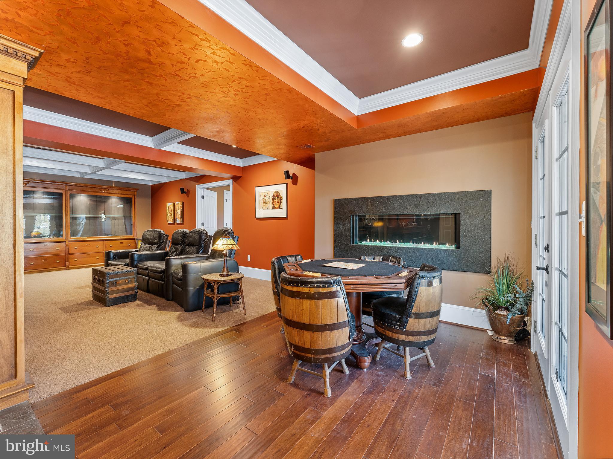 HIGHLAND OAKS - Residential