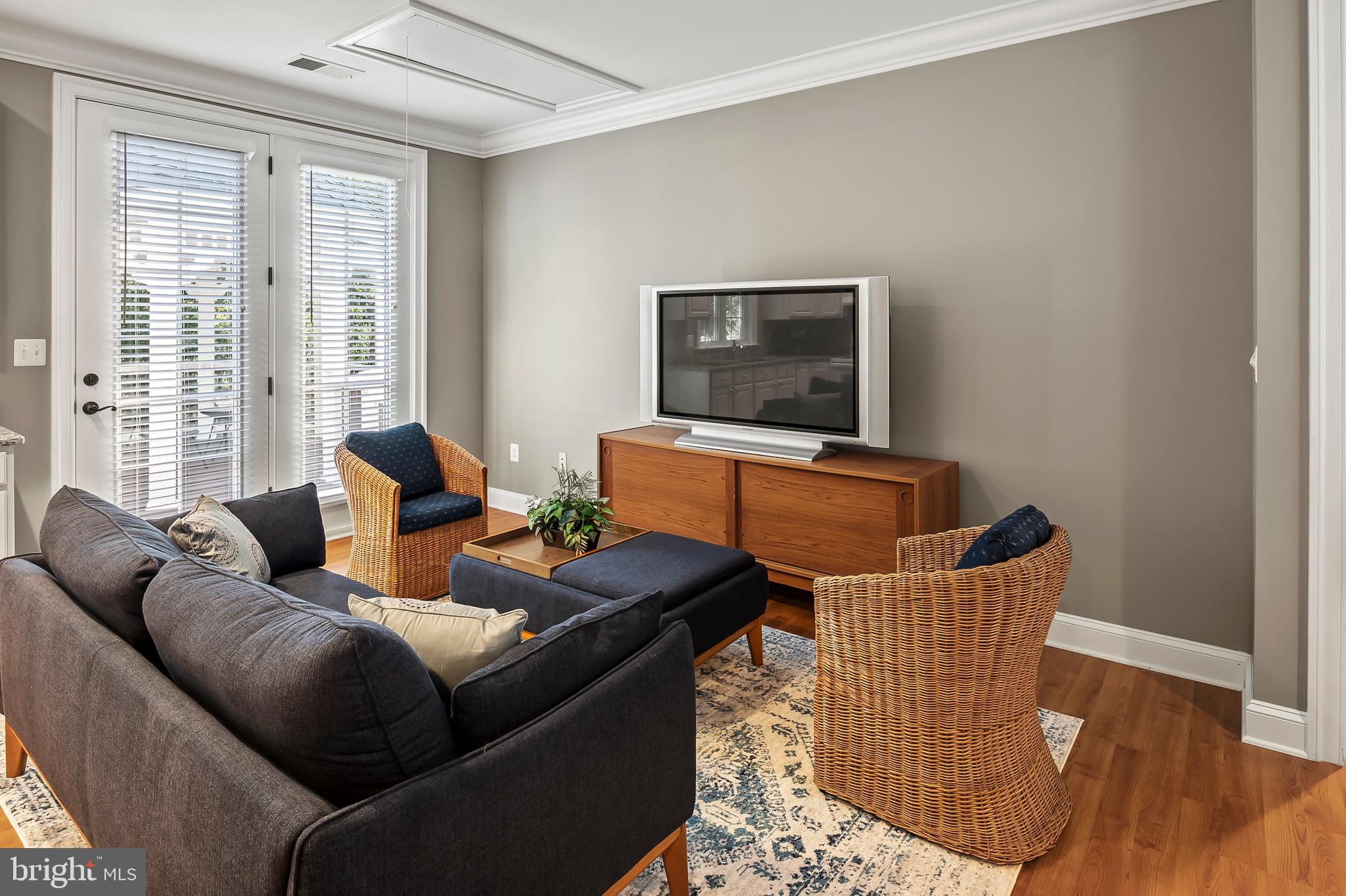 HIGHLAND OAKS - Residential