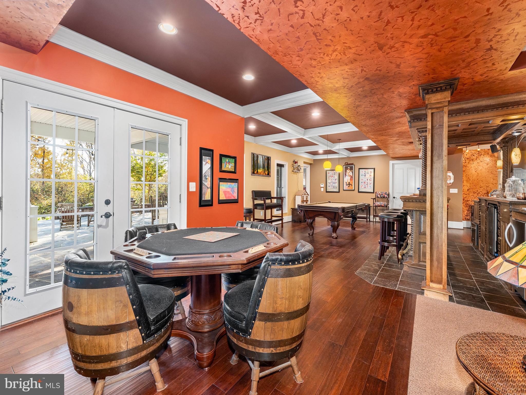 HIGHLAND OAKS - Residential