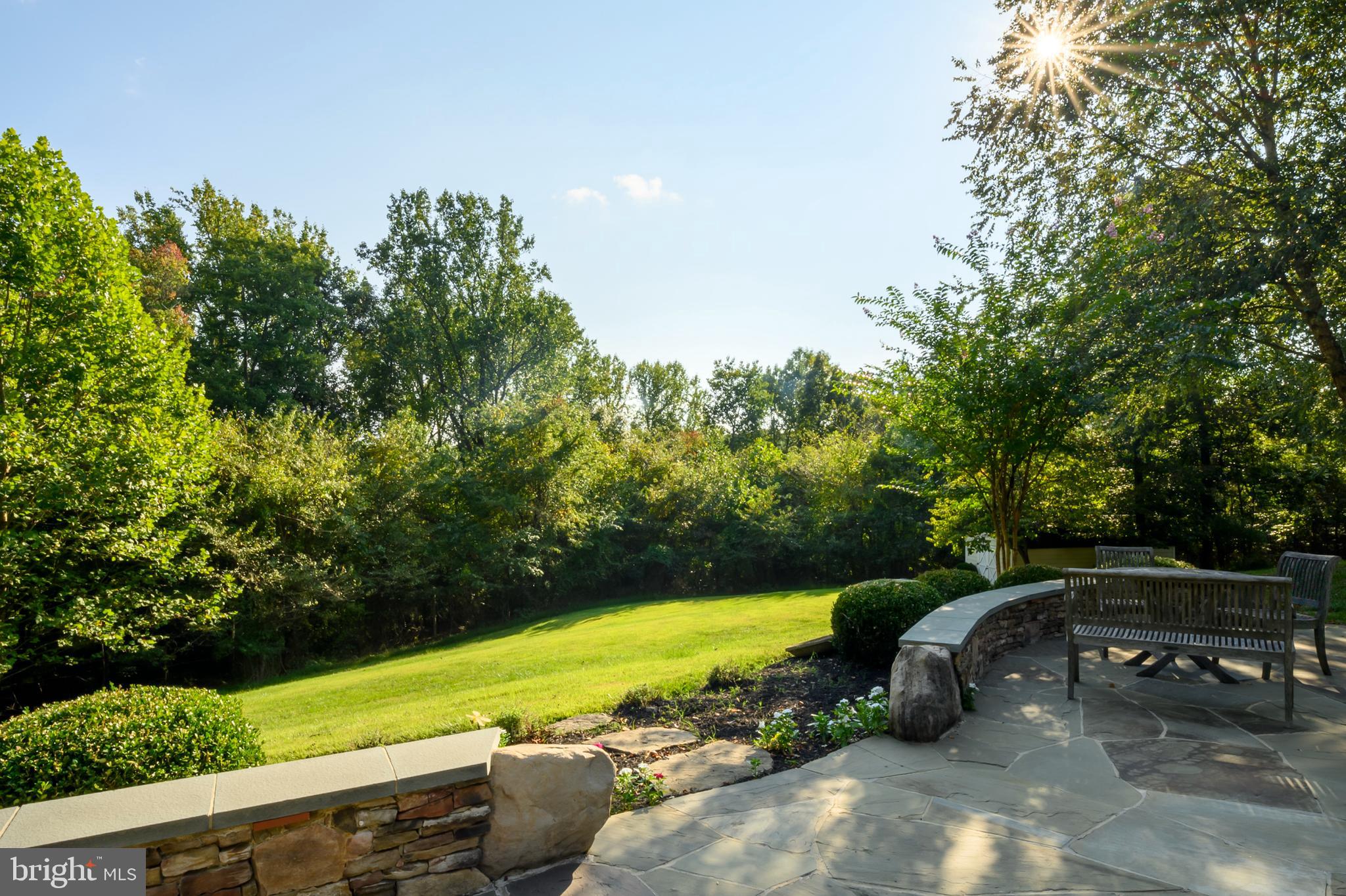 HIGHLAND OAKS - Residential