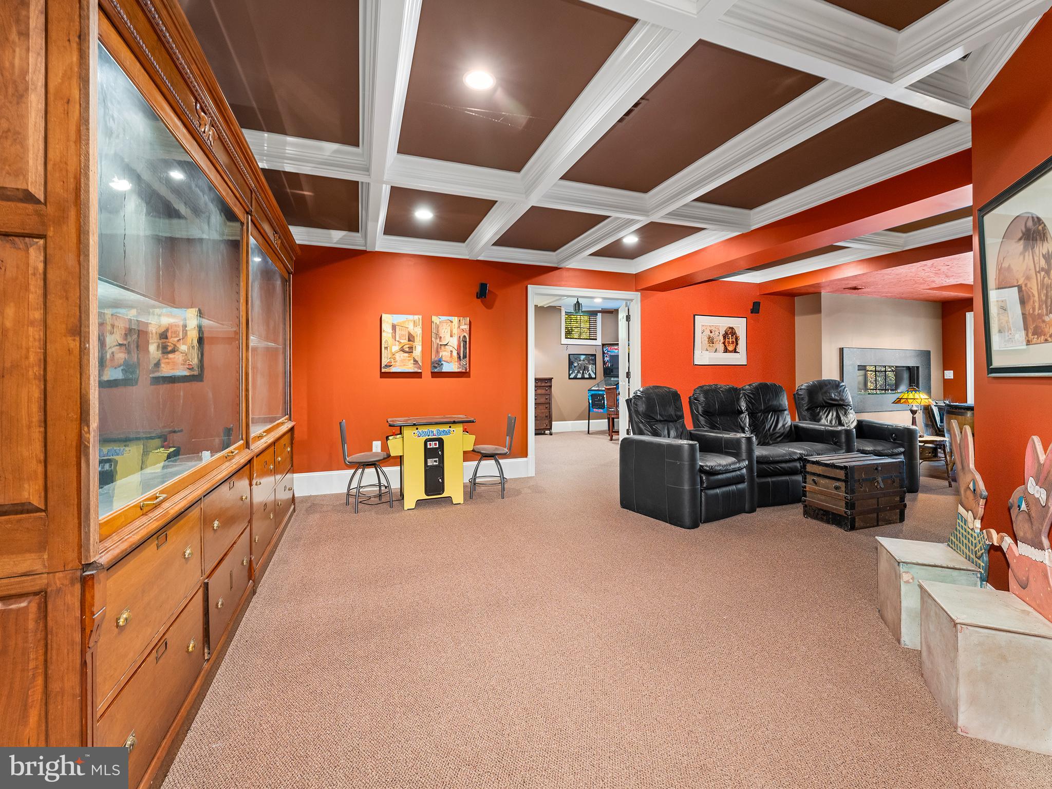 HIGHLAND OAKS - Residential