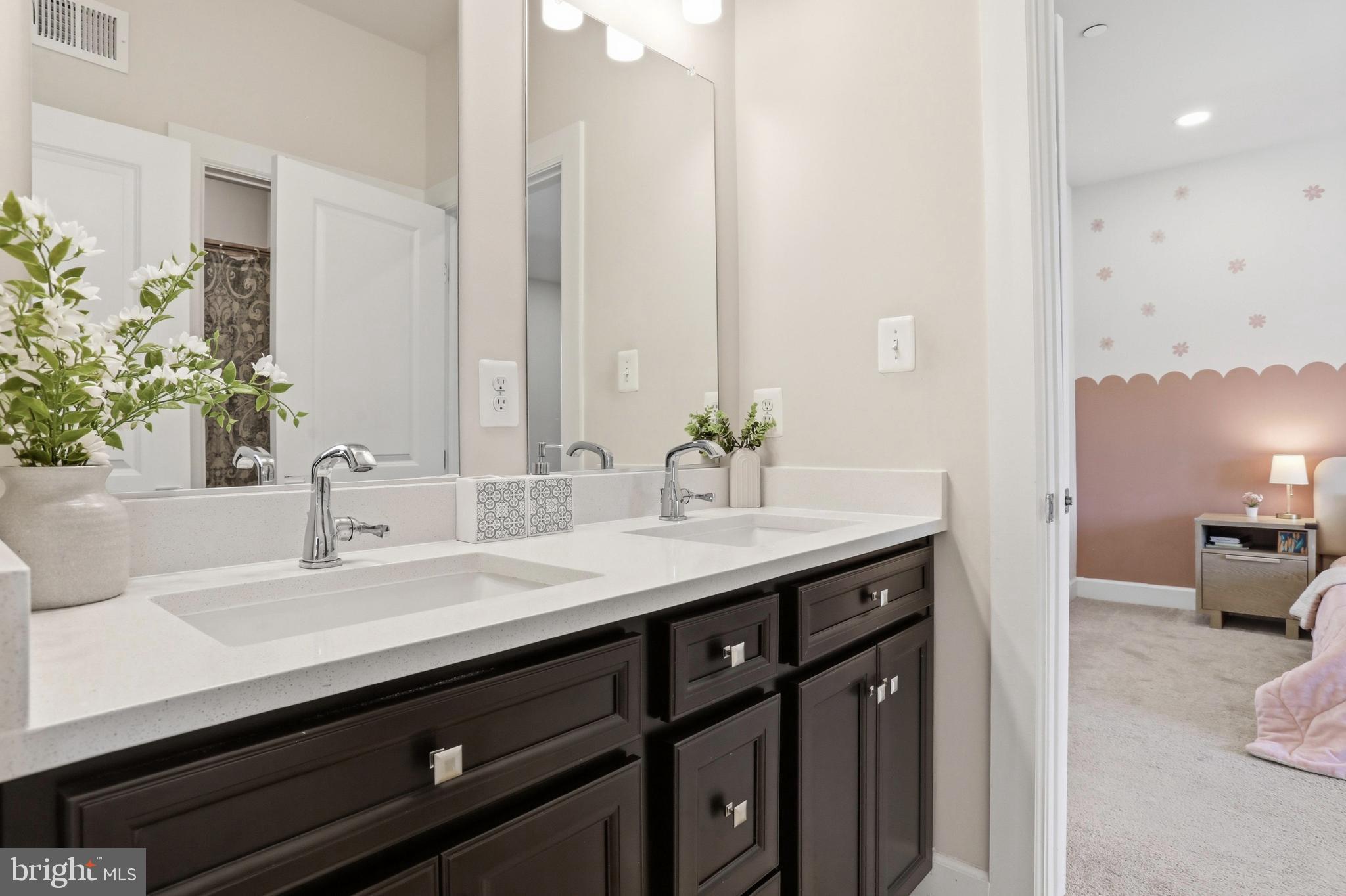 LAKE LINGANORE OAKDALE - Residential