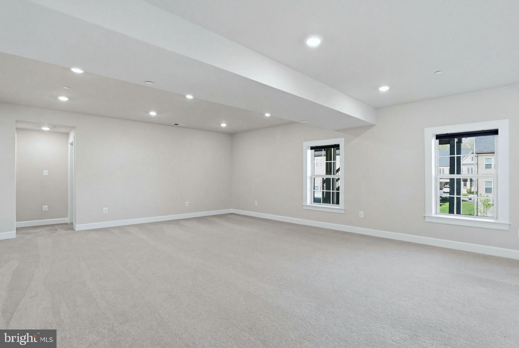 LAKE LINGANORE OAKDALE - Residential