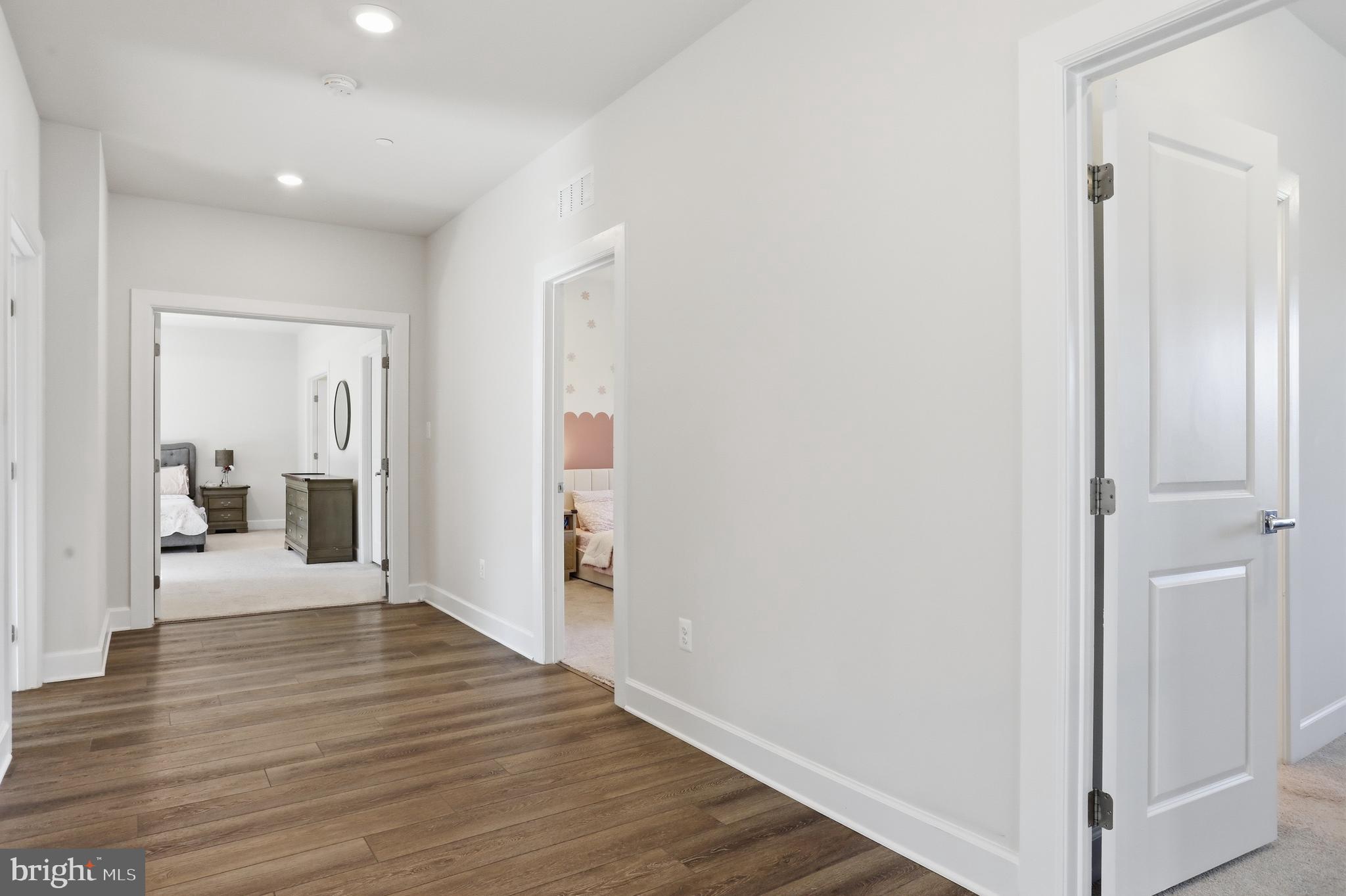 LAKE LINGANORE OAKDALE - Residential