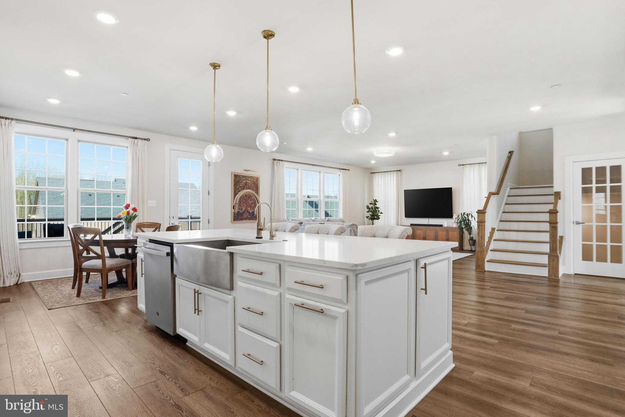 LAKE LINGANORE OAKDALE - Residential