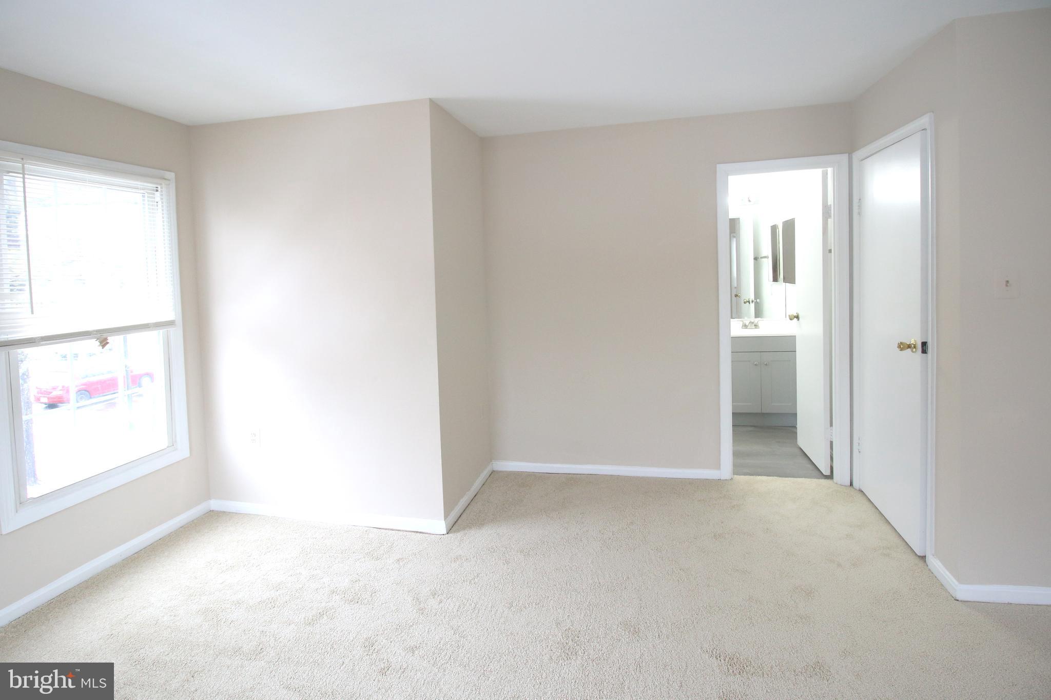 STONINGTON - Residential