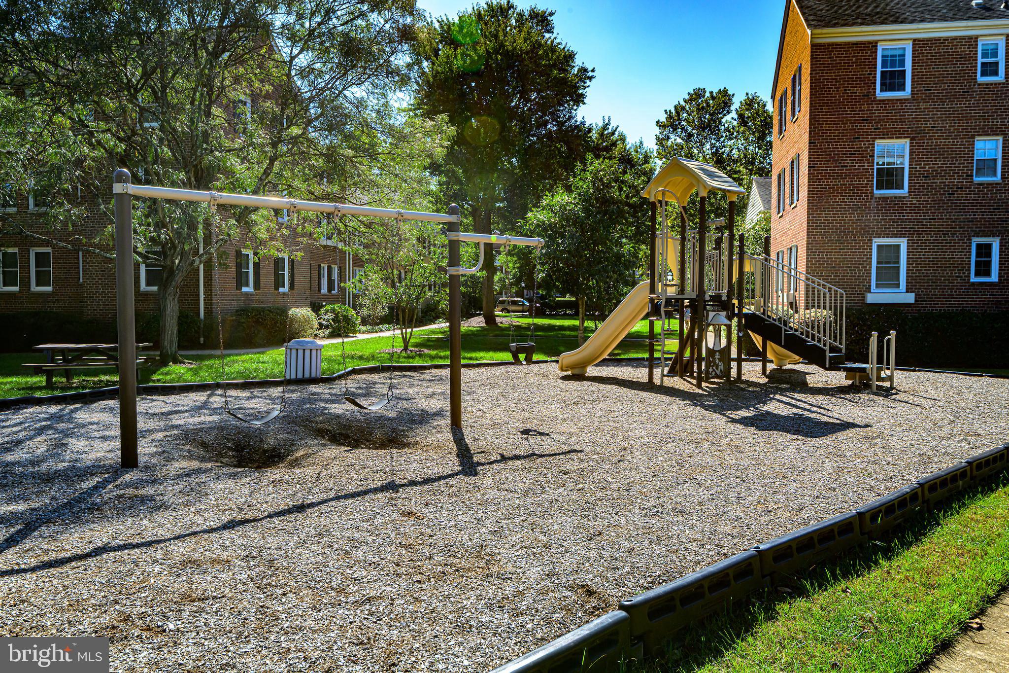 BELLE VIEW CONDOMINIUMS - Residential