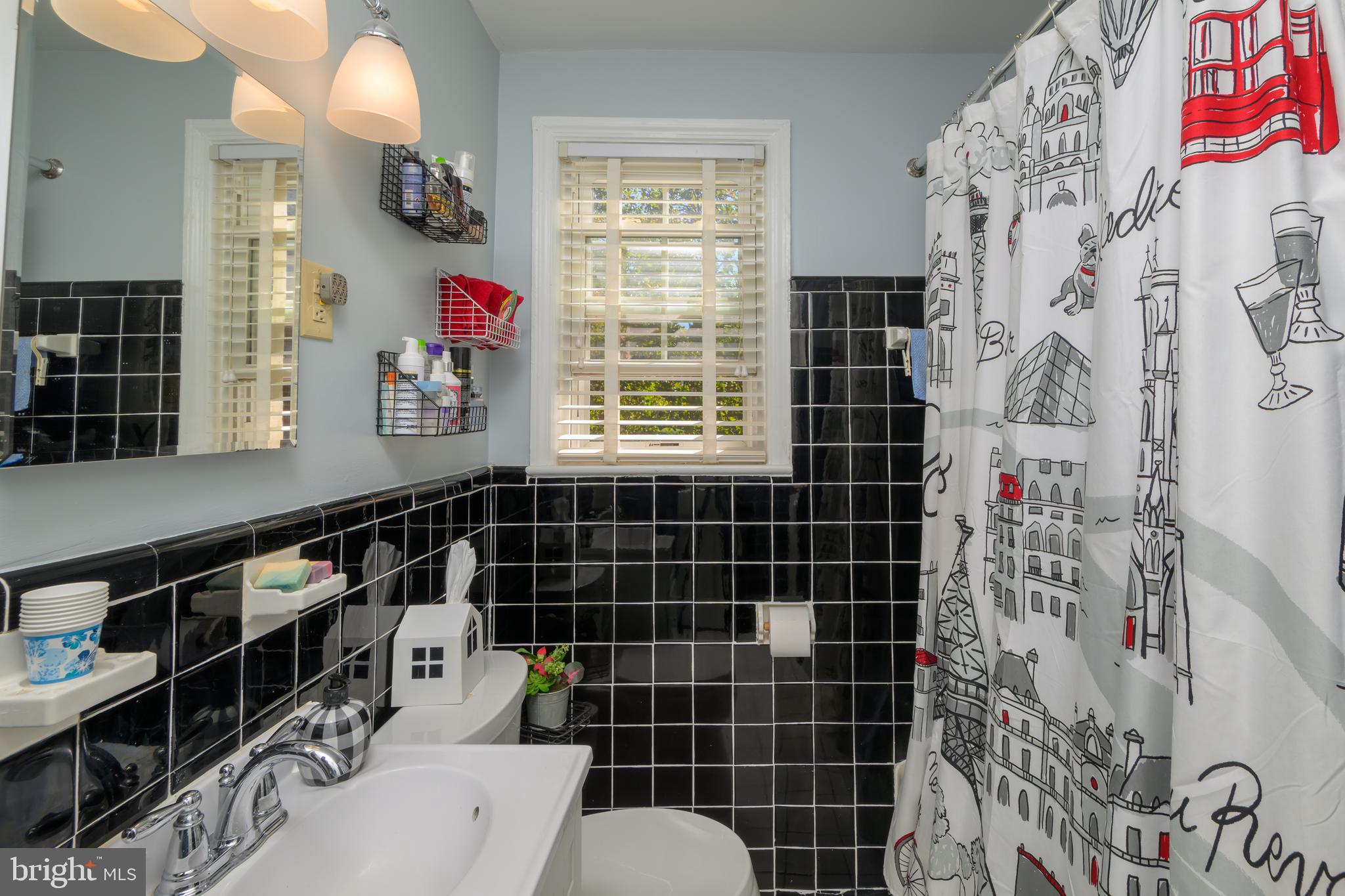 BELLE VIEW CONDOMINIUMS - Residential