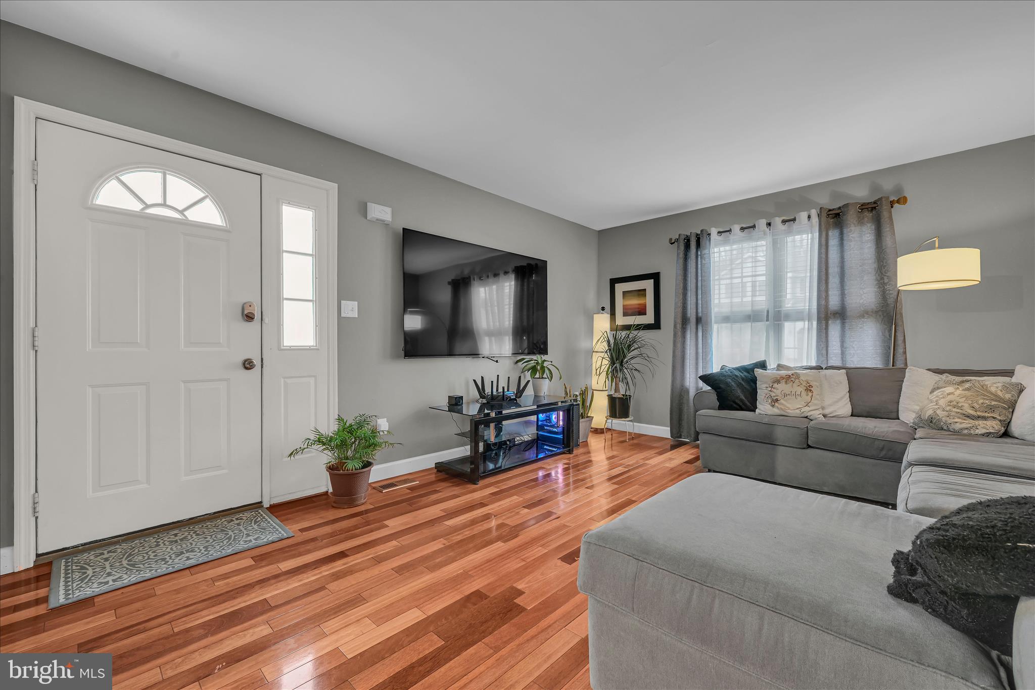 247 BAINBRIDGE CIRCLE