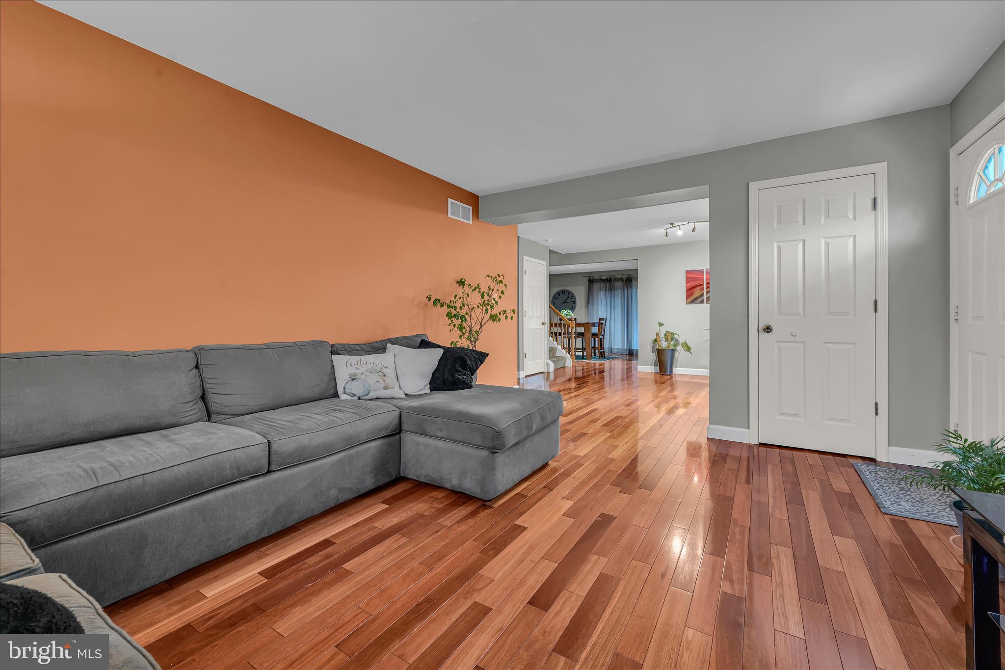 247 BAINBRIDGE CIRCLE