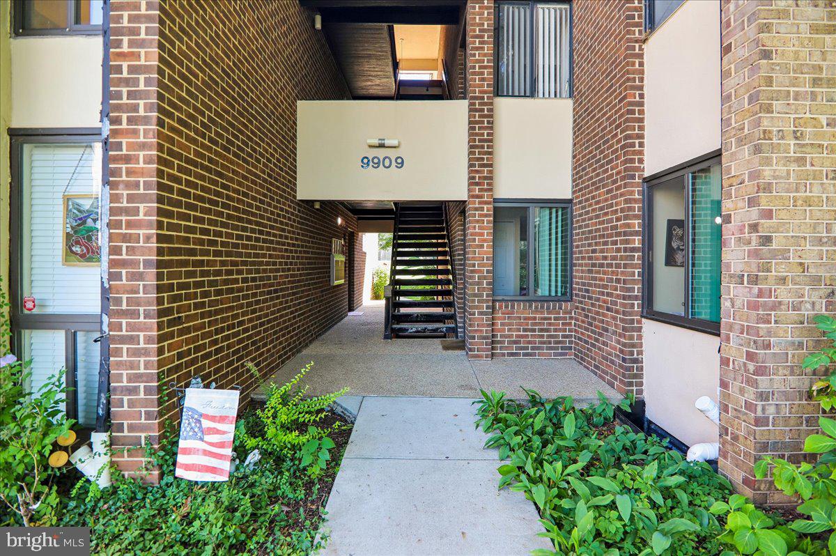 9909 BLUNDON DRIVE 4-201