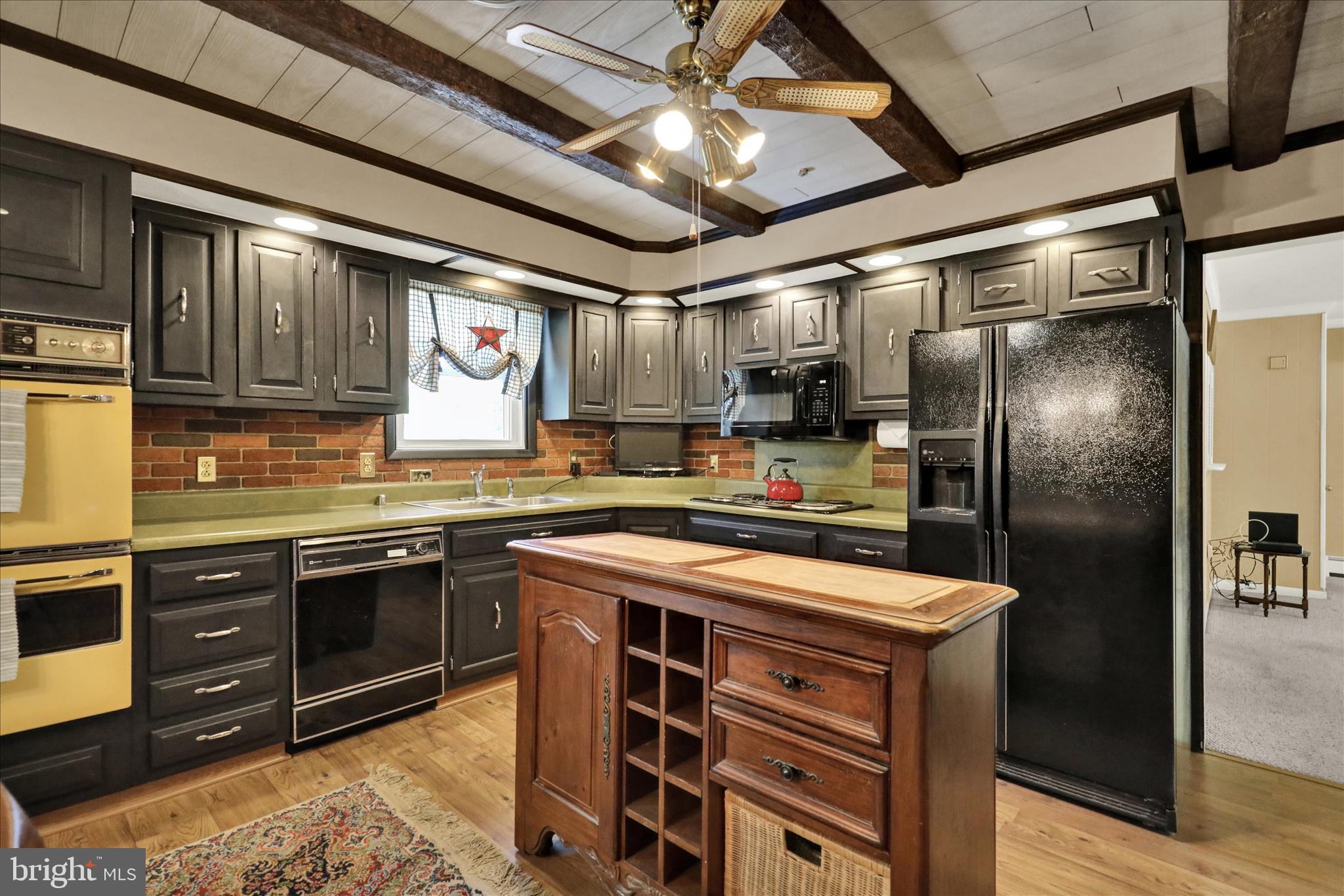WYOMISSING PARK - Residential