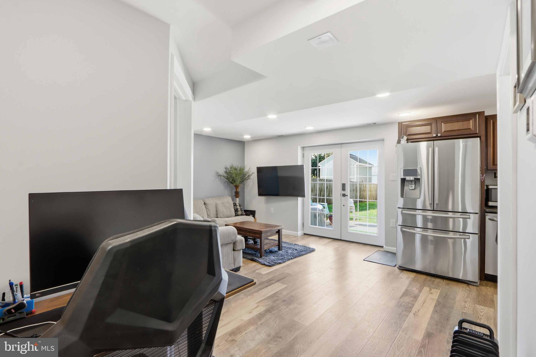 MONUMENTAL PARK - Residential