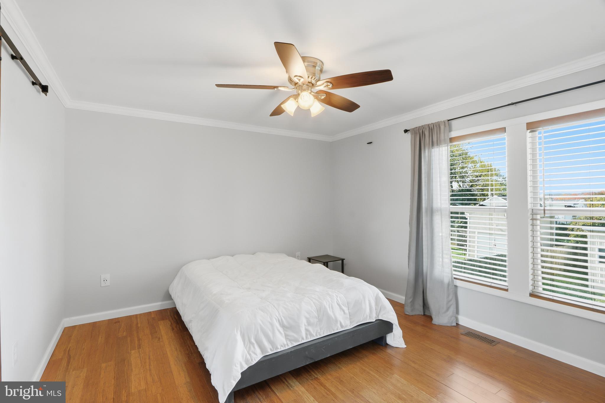 MONUMENTAL PARK - Residential