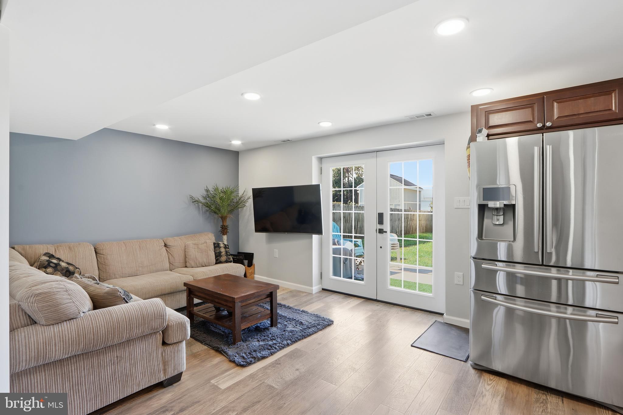 MONUMENTAL PARK - Residential