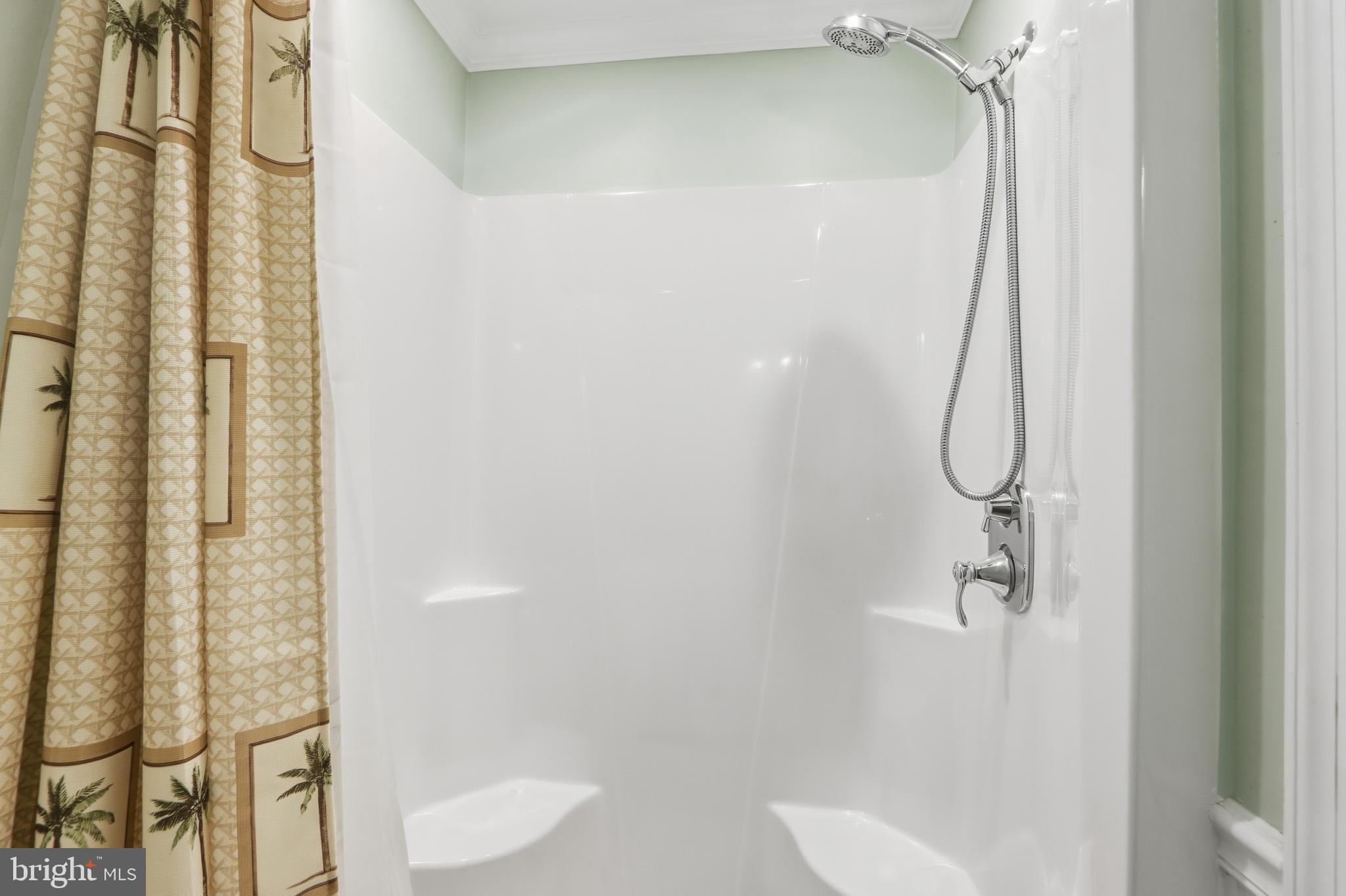 MONUMENTAL PARK - Residential