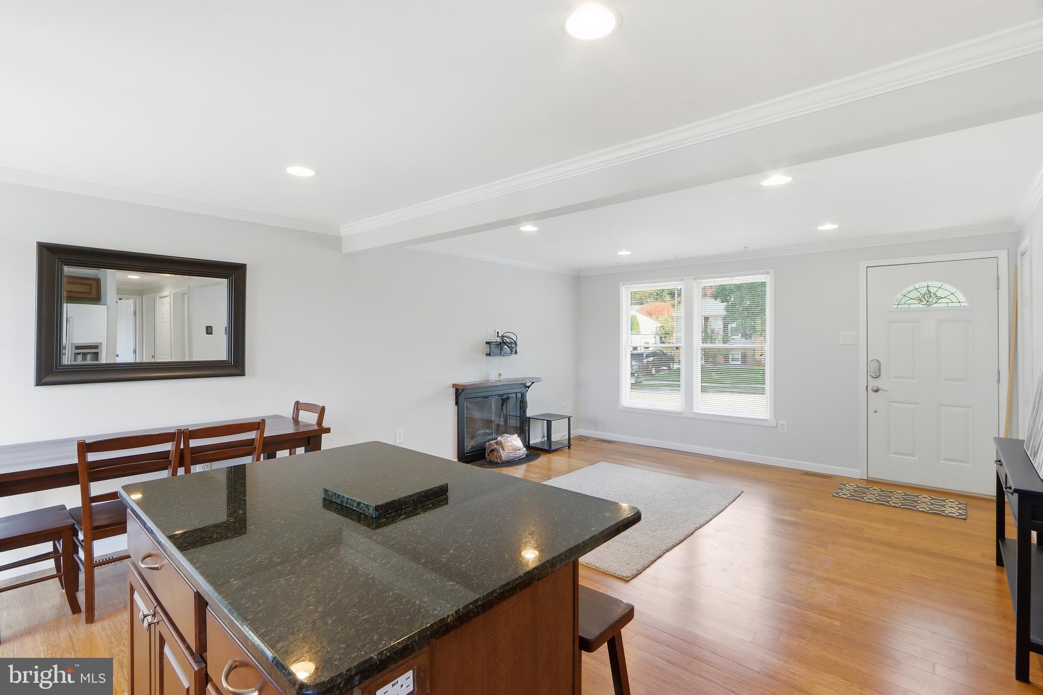 MONUMENTAL PARK - Residential