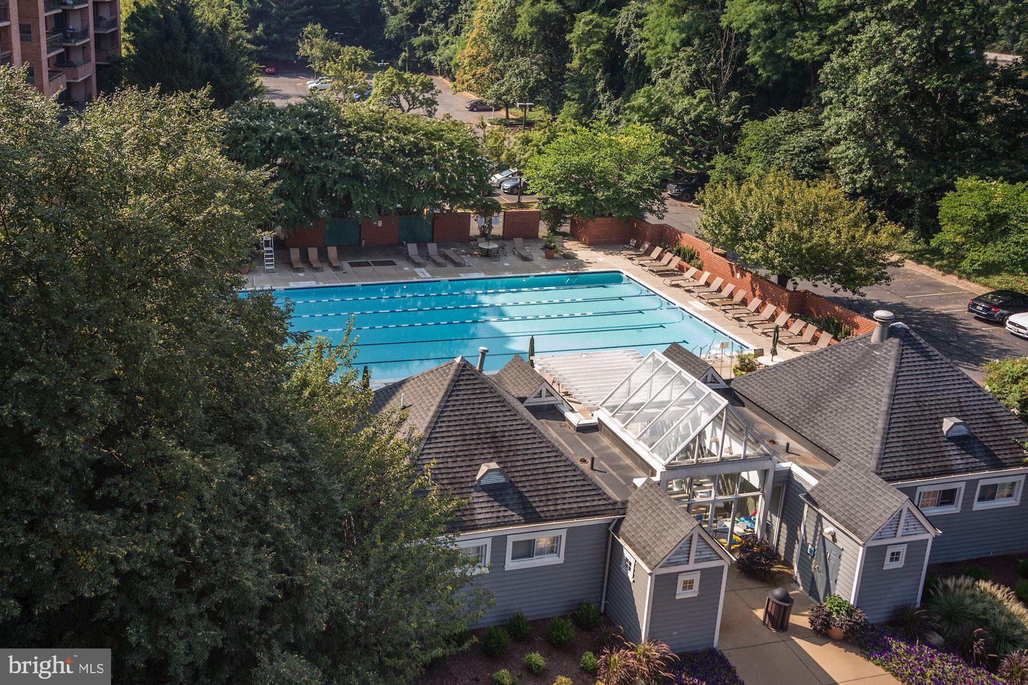 RENAISSANCE AT TYSONS - Residential Lease