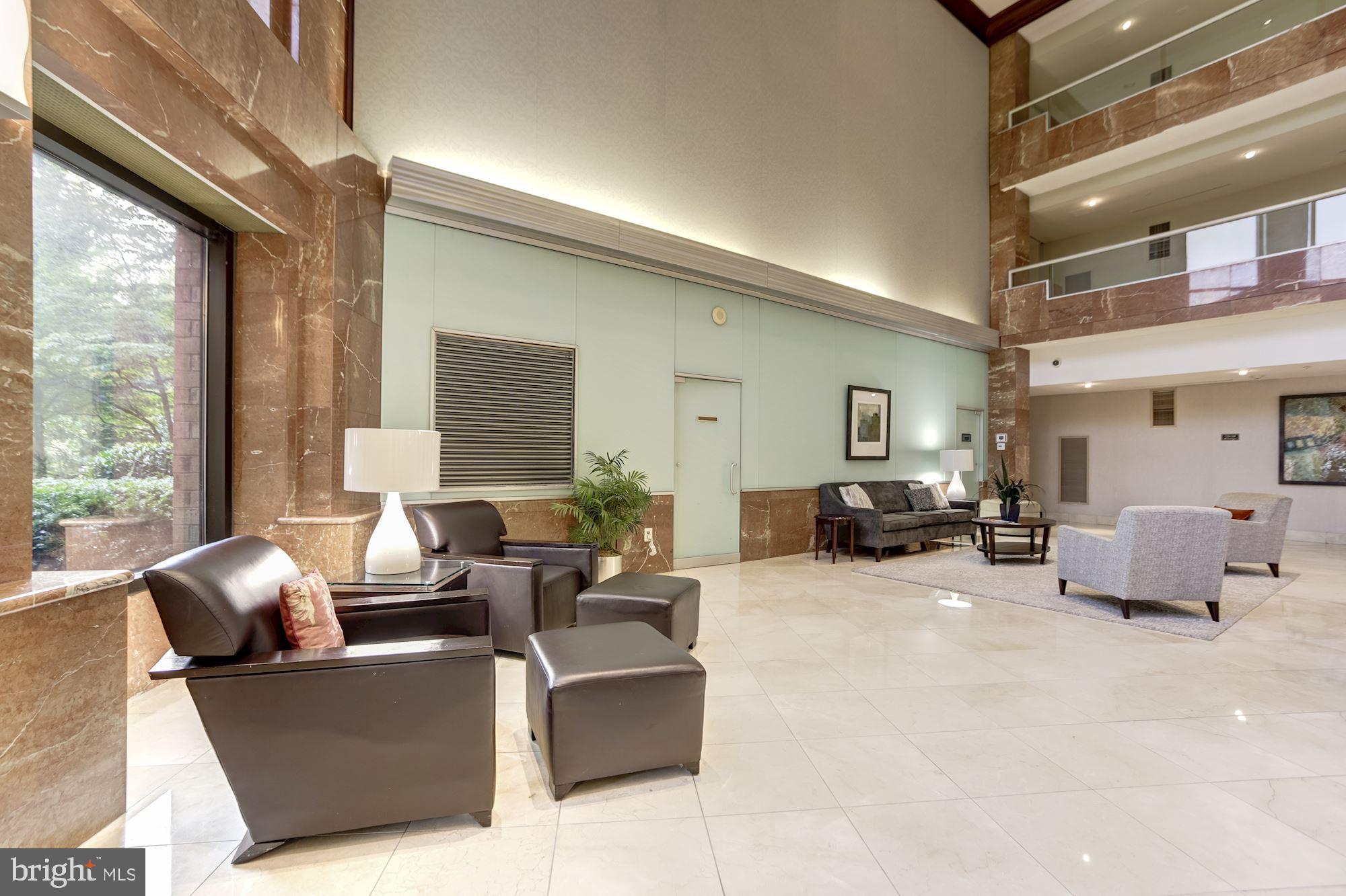 RENAISSANCE AT TYSONS - Residential Lease