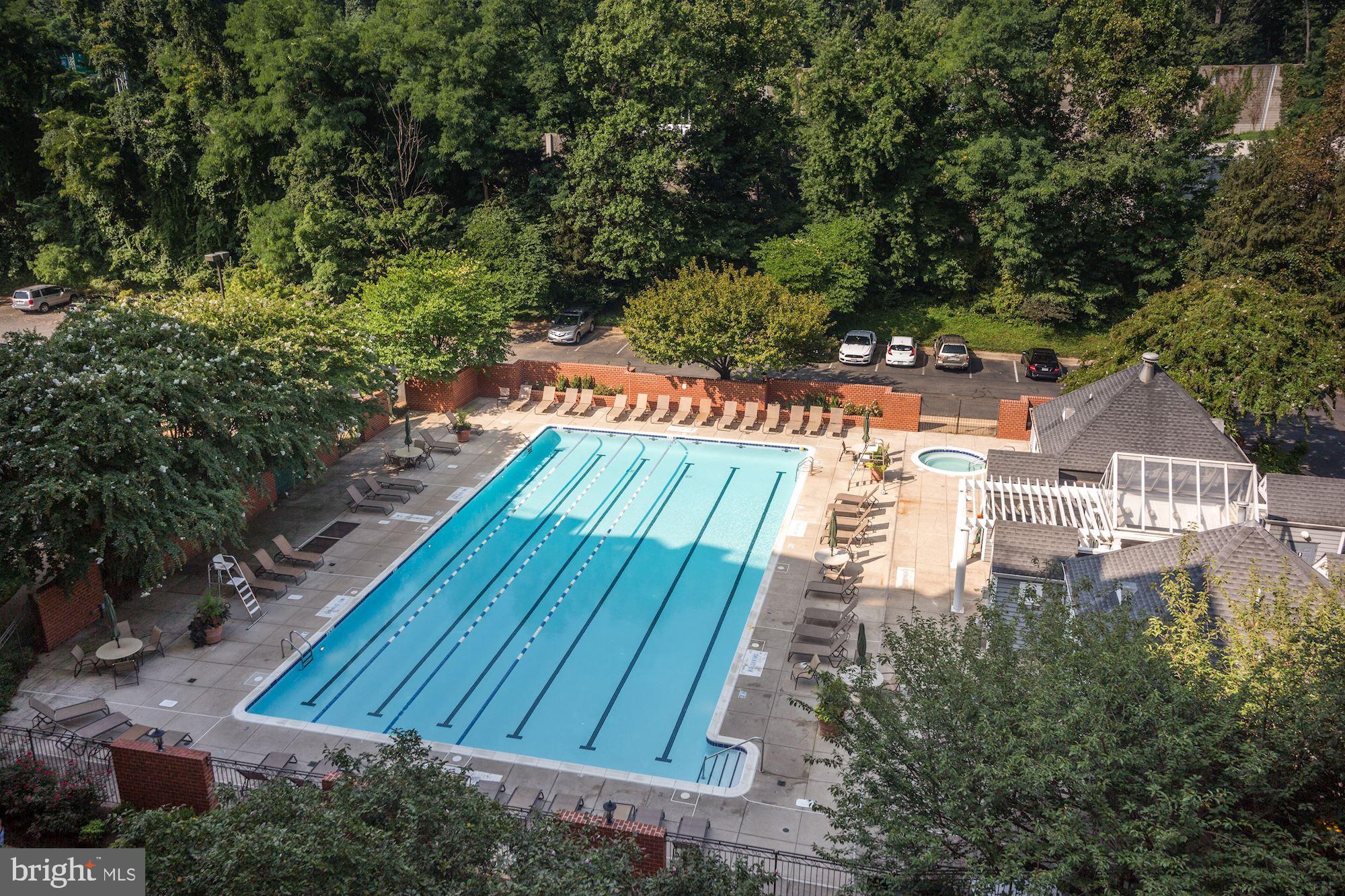 RENAISSANCE AT TYSONS - Residential Lease